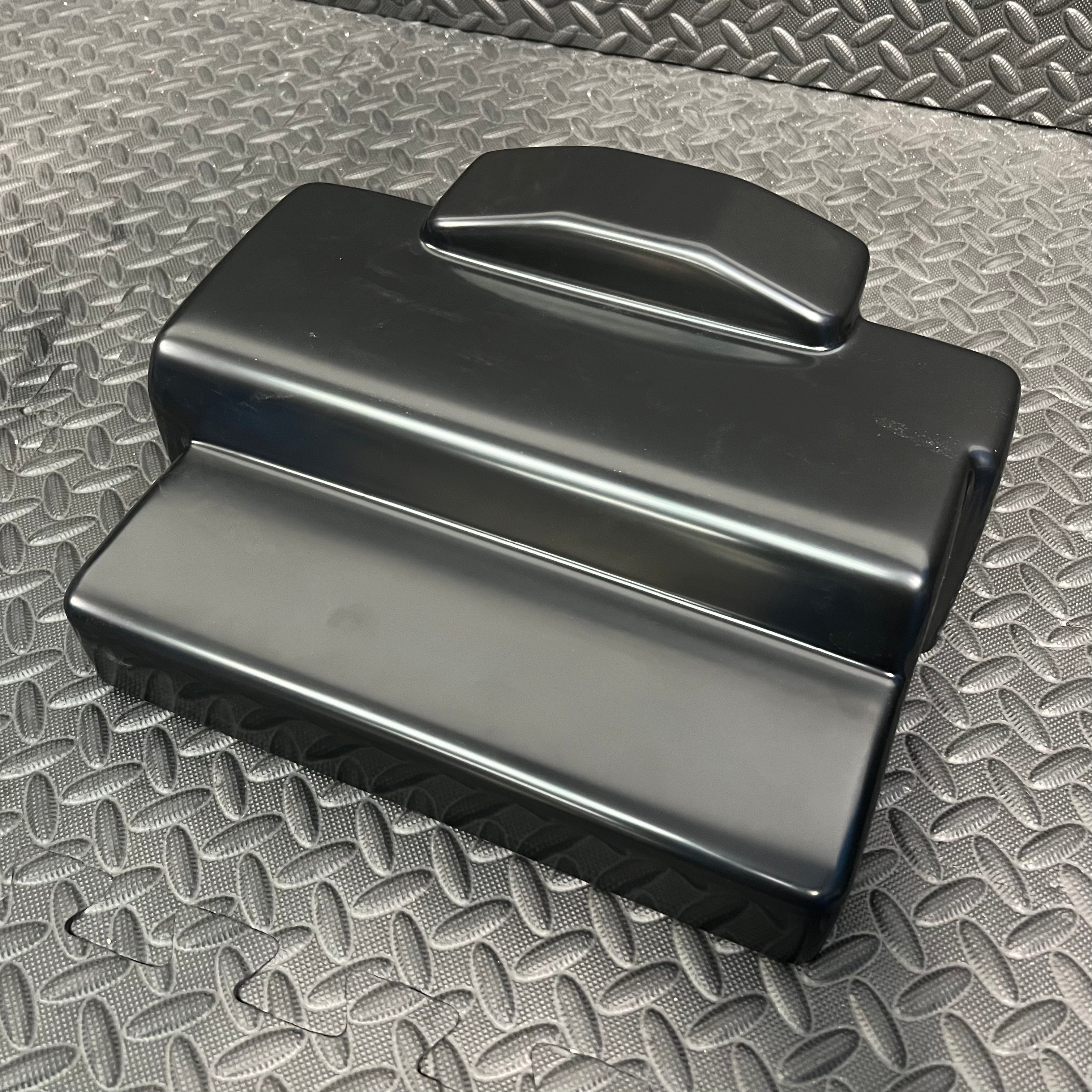 Proform-Batterieabdeckung – Hyundai i30 / Kona N / Veloster N (Kunststoffoberflächen)
