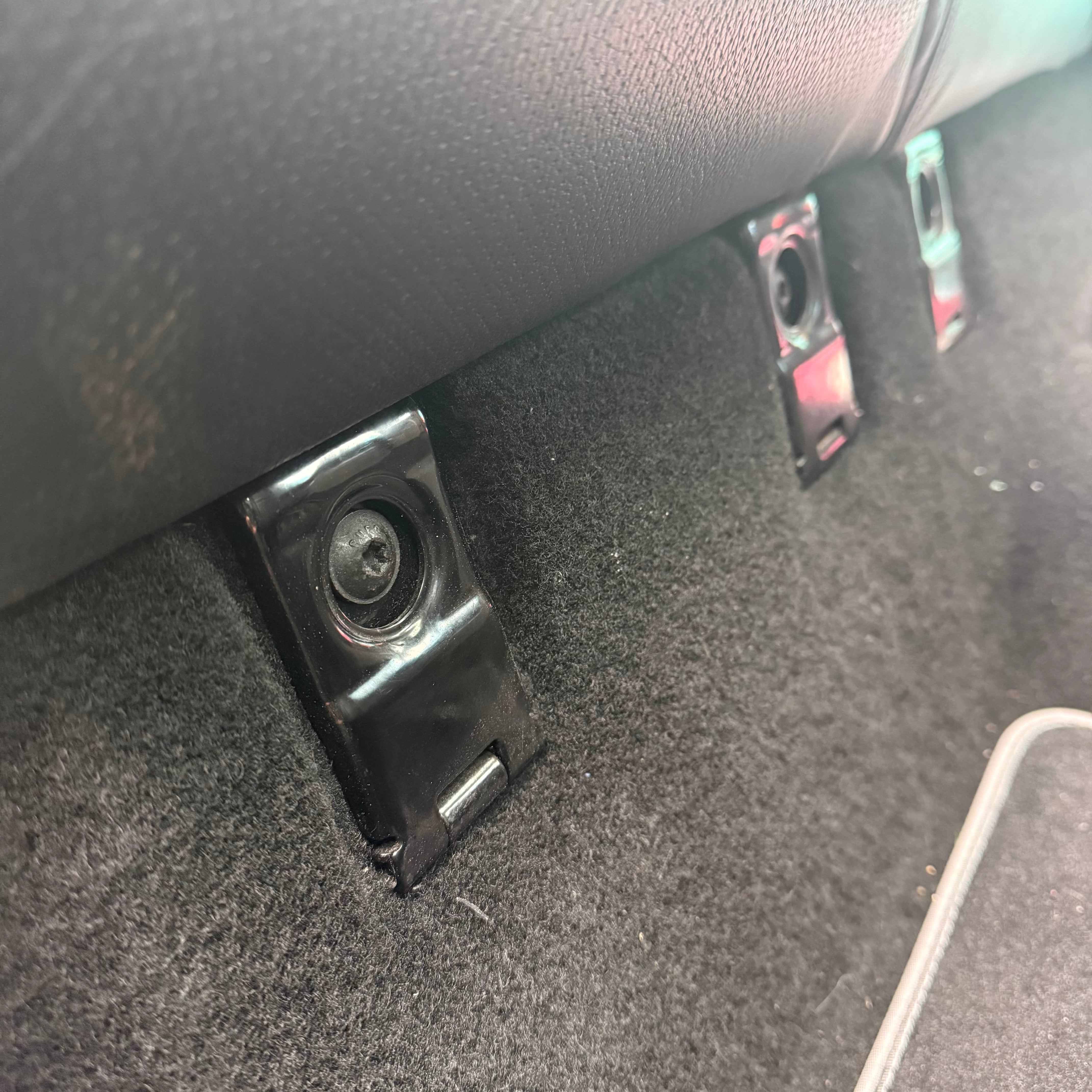 Rear Seat Bench Hinge Covers - Mk2/2.5 & Mk3/3.5 Focus