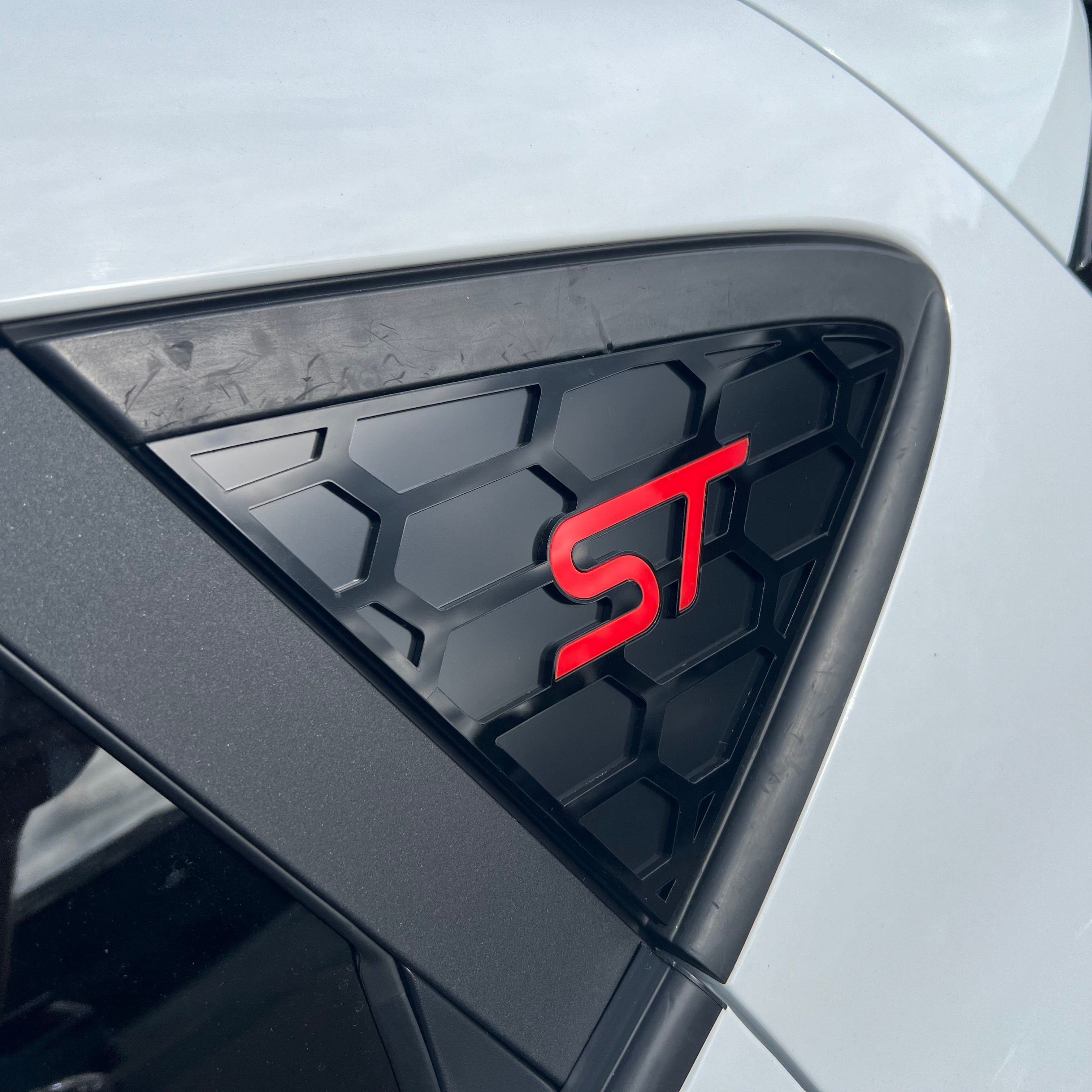 Mk8/8.5 Fiesta Acrylic Rear Window Inserts (Pair)
