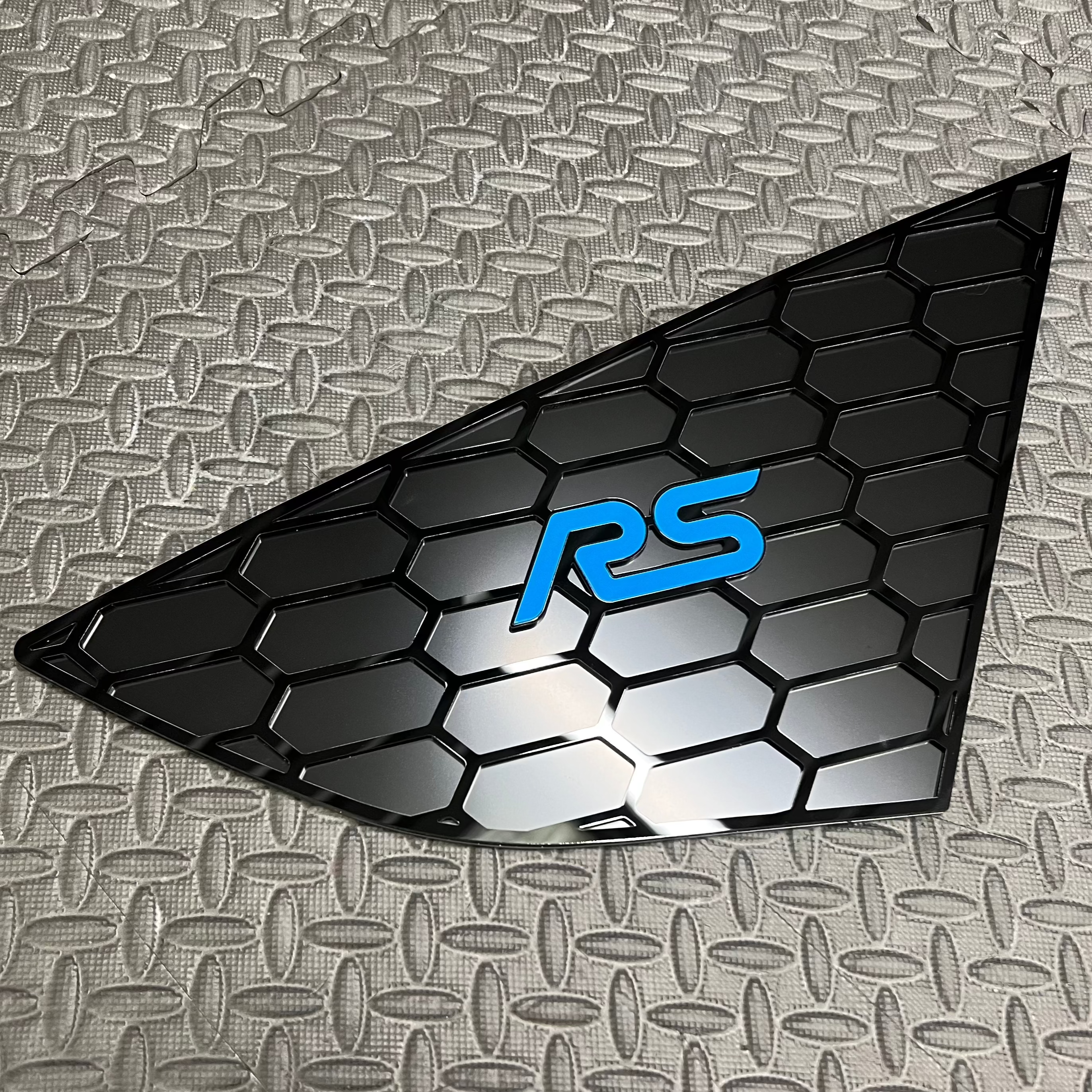 Mk3/3.5 Focus Rear Quarter Window Inserts (Pair)