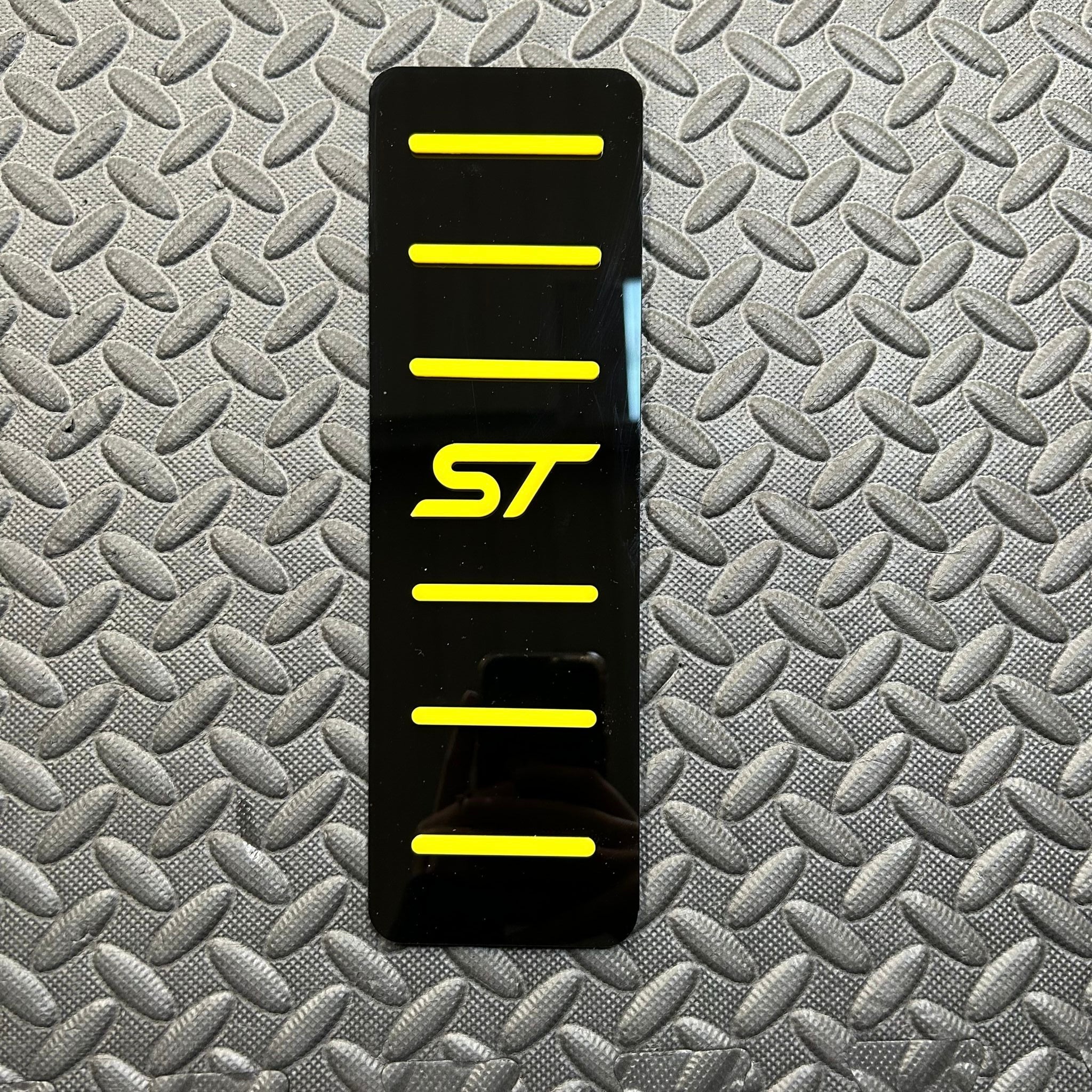 car foot rest plates black and yellow