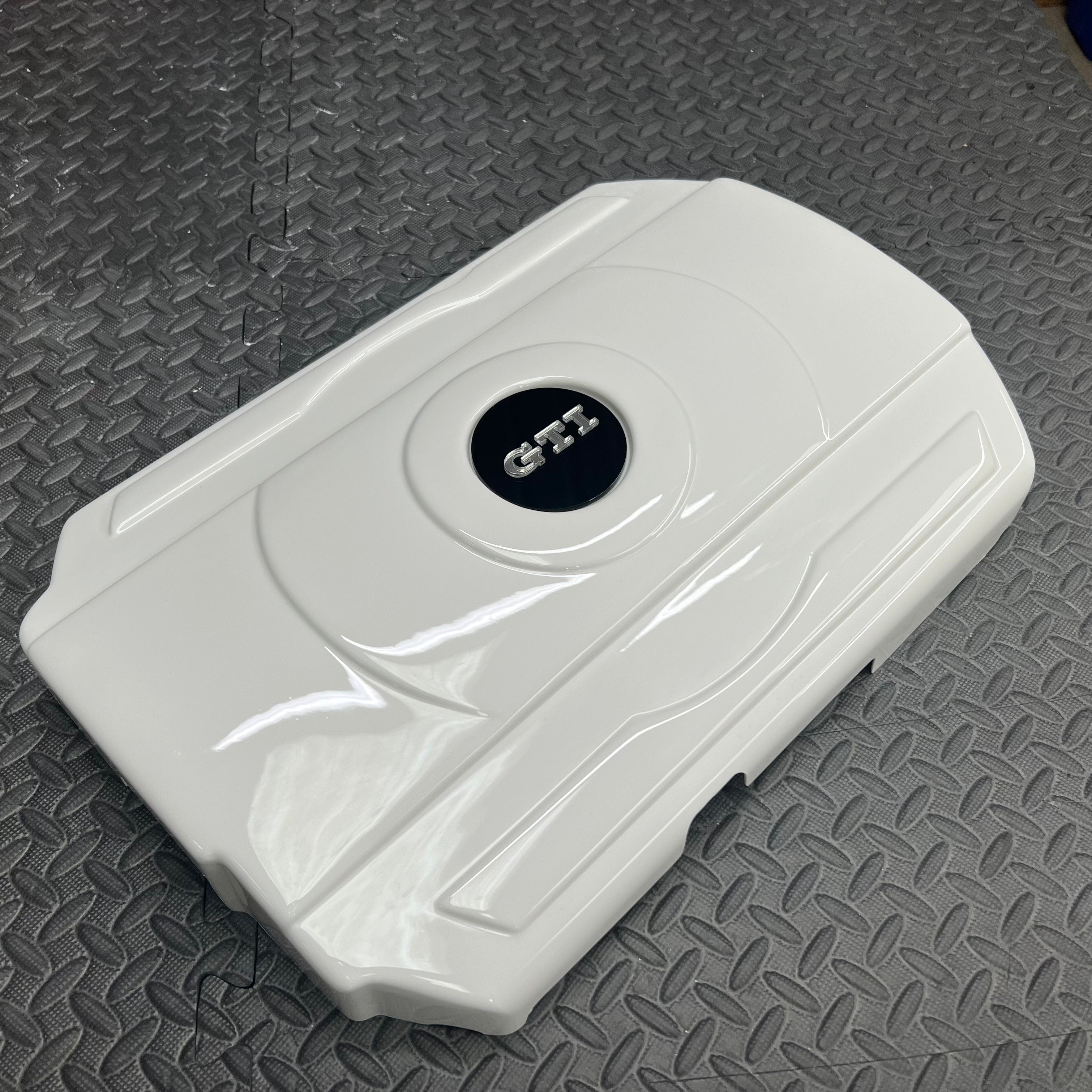 Proform-Motorabdeckung – Mk7/7.5 Volkswagen Golf GTI / R (Kunststoffoberflächen)