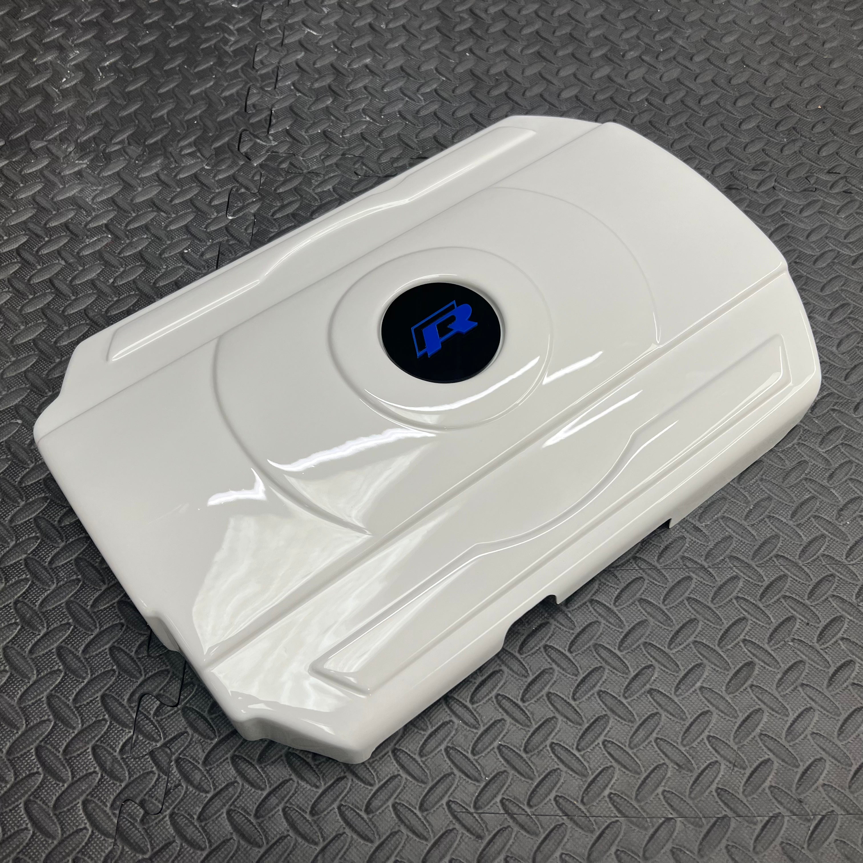 Proform-Motorabdeckung – Mk7/7.5 Volkswagen Golf GTI / R (Kunststoffoberflächen)