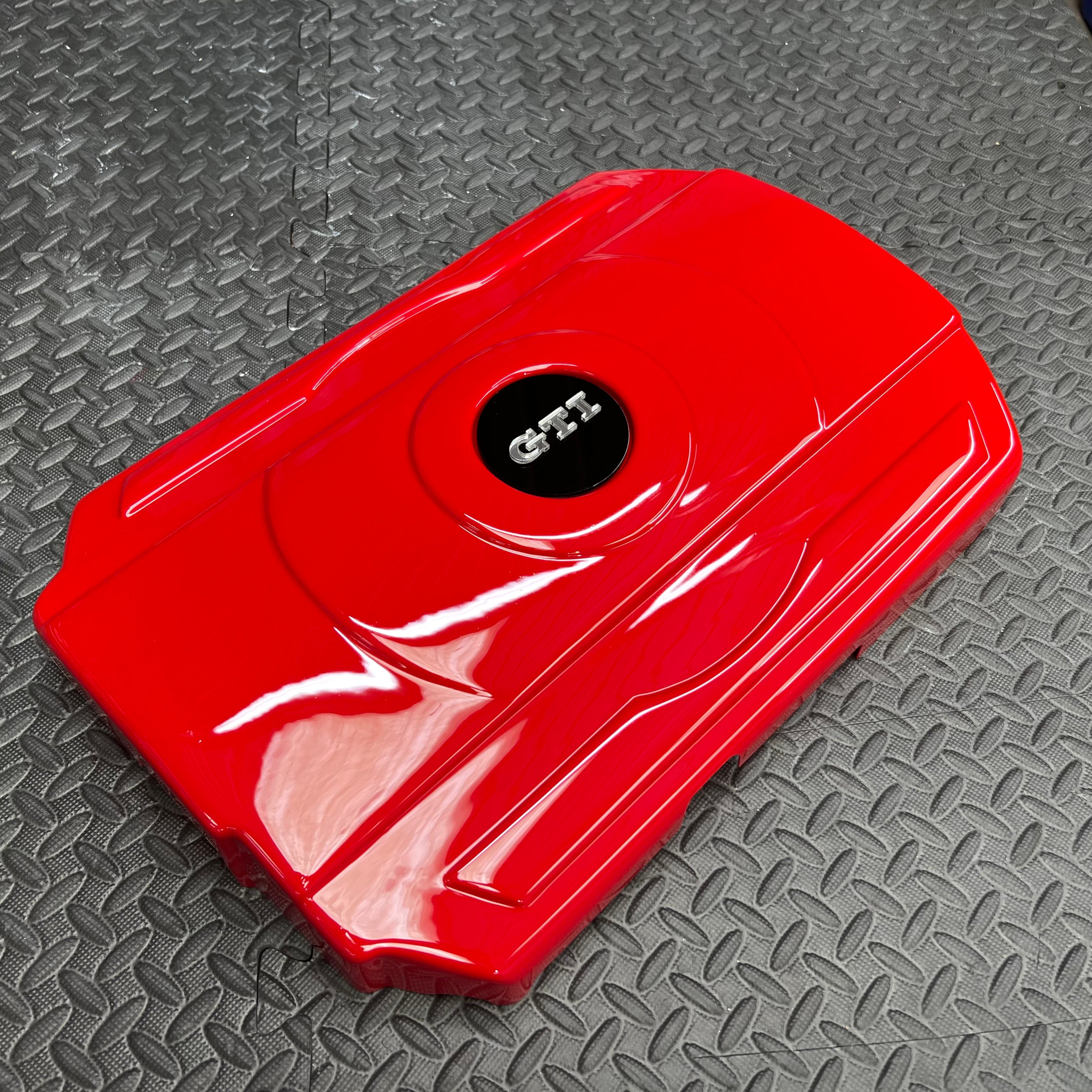 Proform-Motorabdeckung – Mk7/7.5 Volkswagen Golf GTI / R (Kunststoffoberflächen)