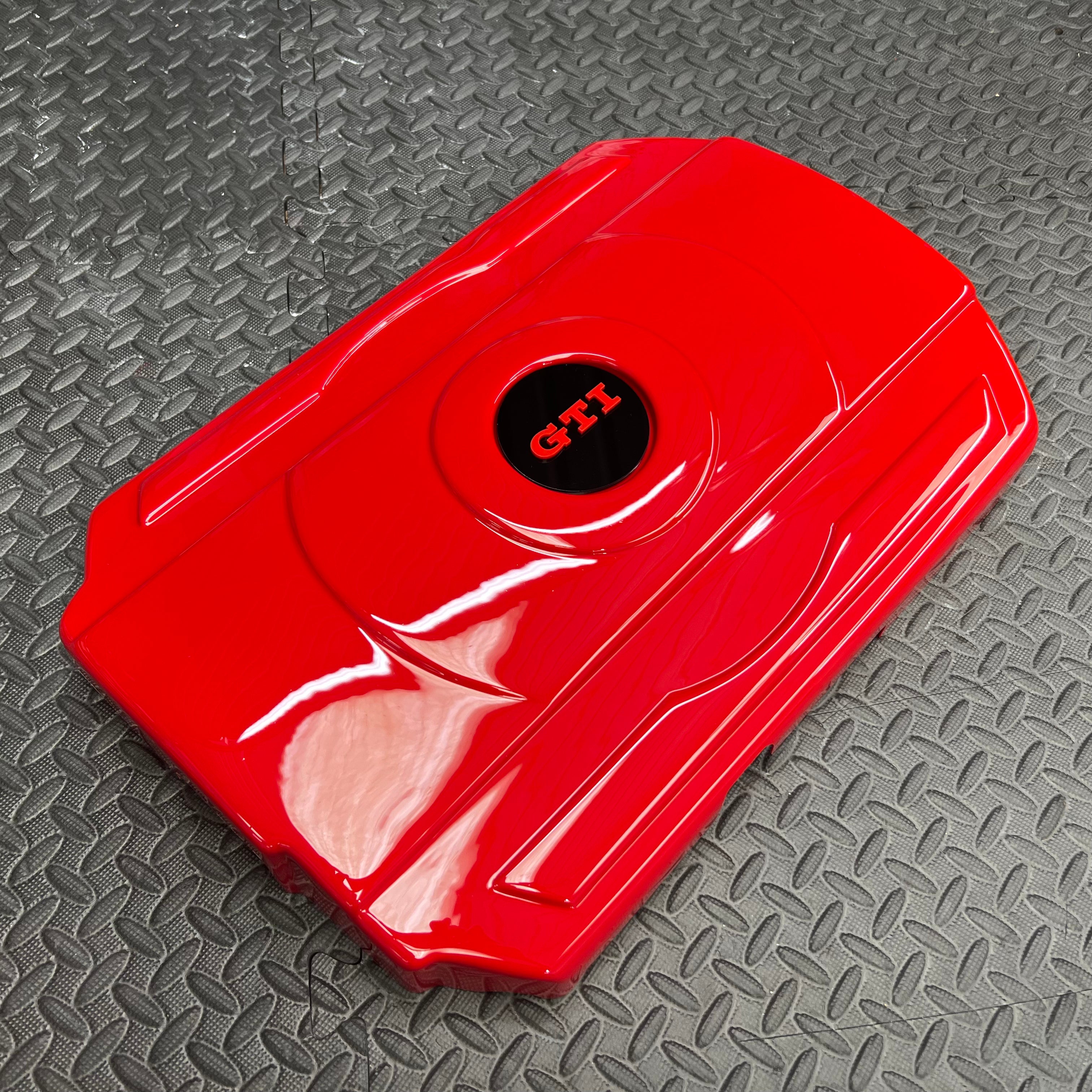 Proform-Motorabdeckung – Mk7/7.5 Volkswagen Golf GTI / R (Kunststoffoberflächen)
