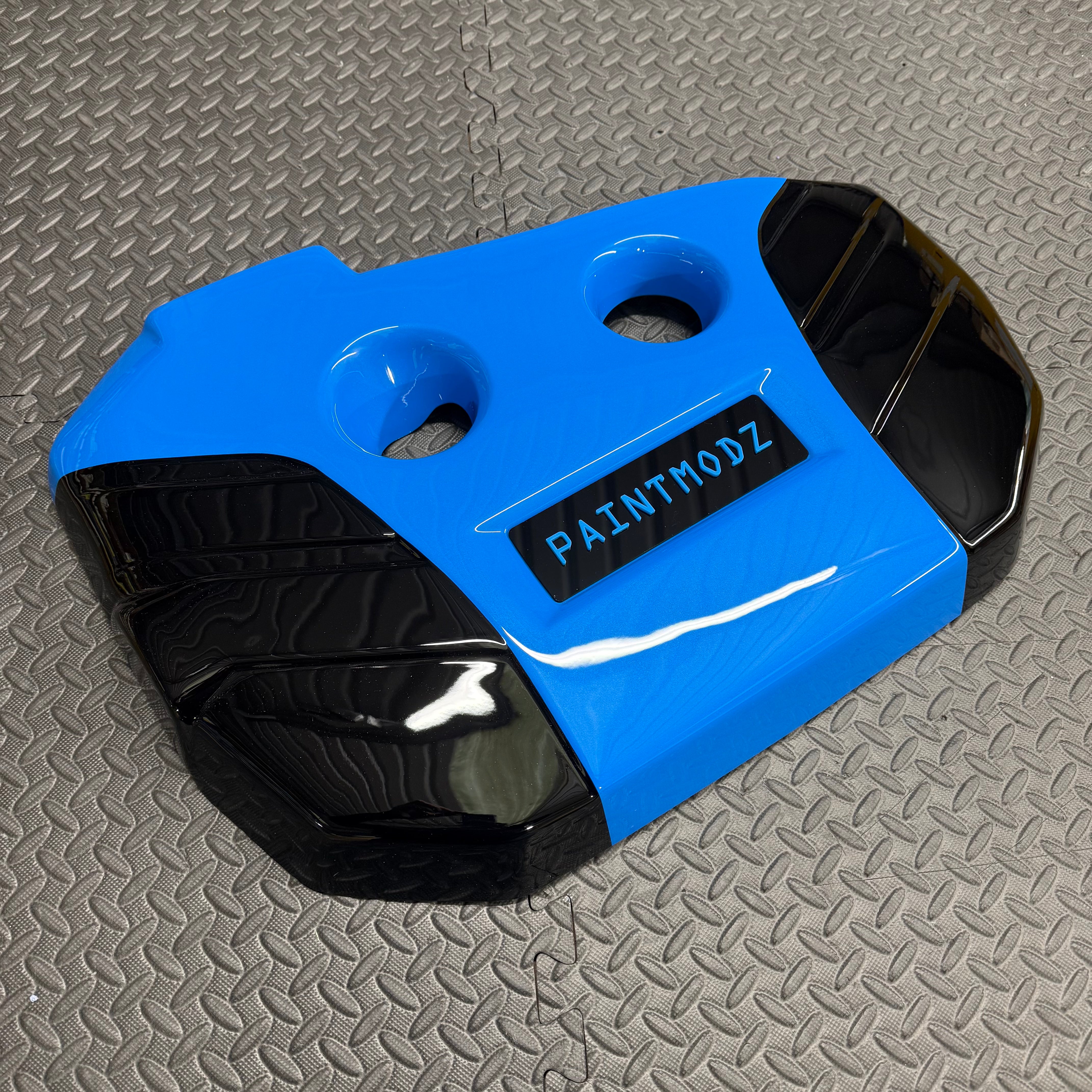 Proform Engine Cover - Mk3.5 Focus RS - Painted Nitro Blue and Gloss Black Sides With Light Blue/Gloss Black Badge Plate