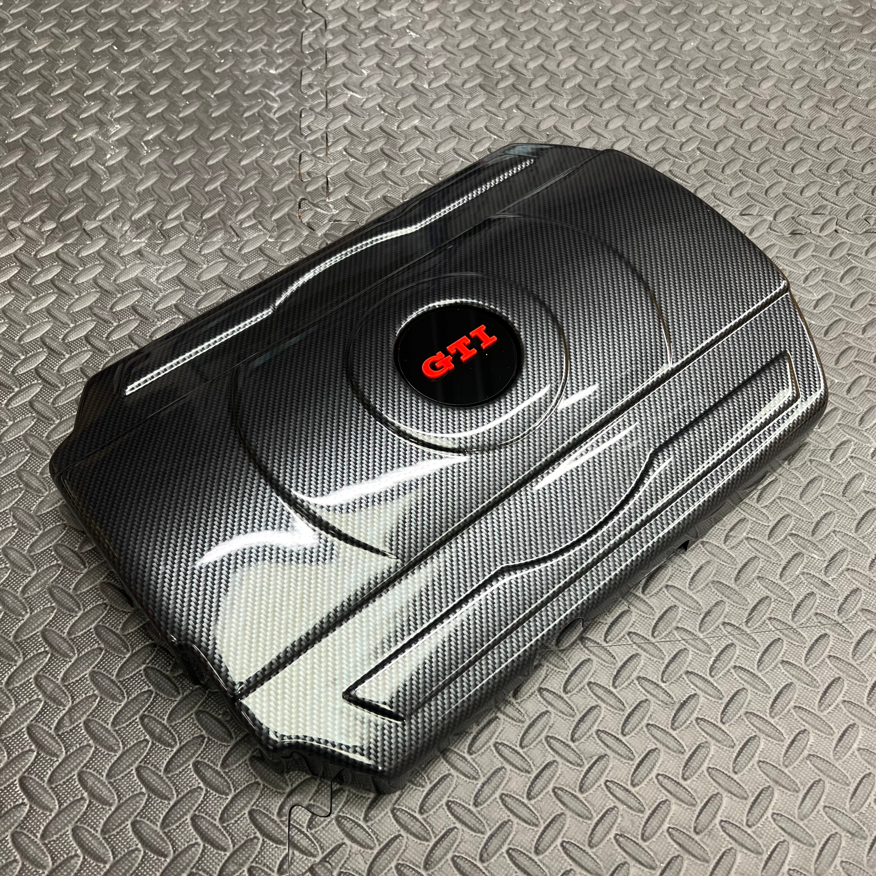 Proform-Motorabdeckung – Mk7/7.5 Volkswagen Golf GTI / R (Kunststoffoberflächen)