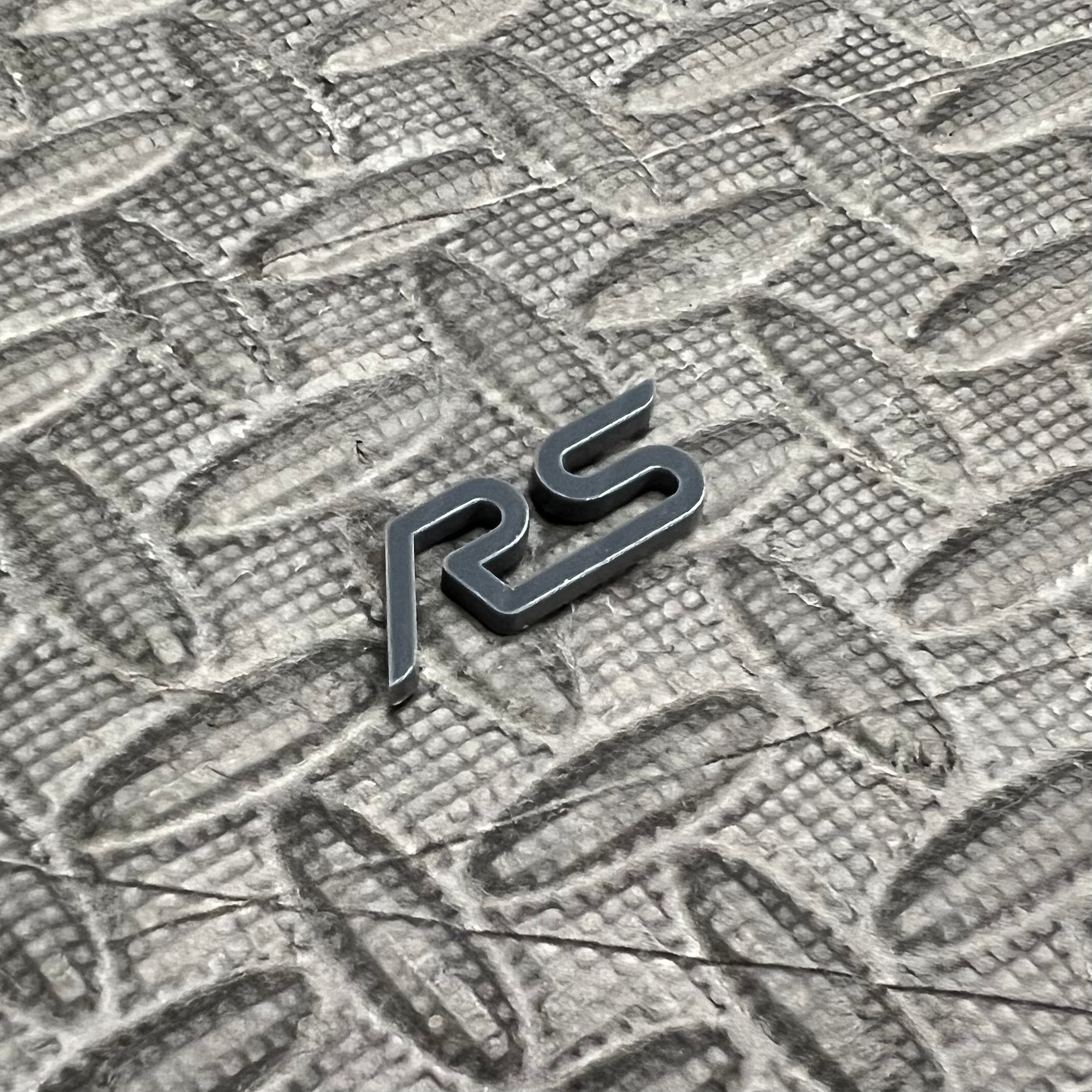 RS-Logo-Acryl-Abzeichen