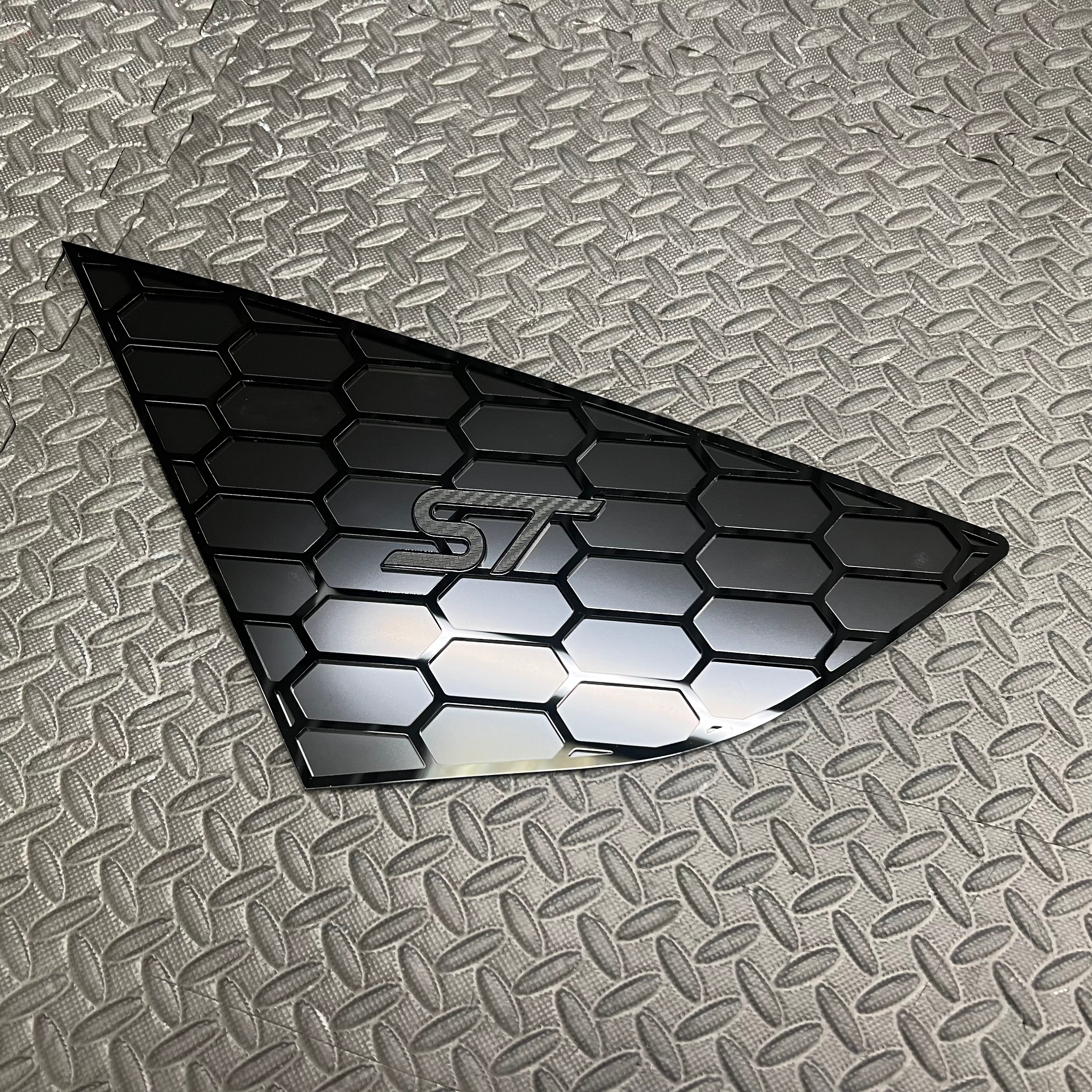 Mk3/3.5 Focus hintere Seitenfenstereinsätze (Paar)