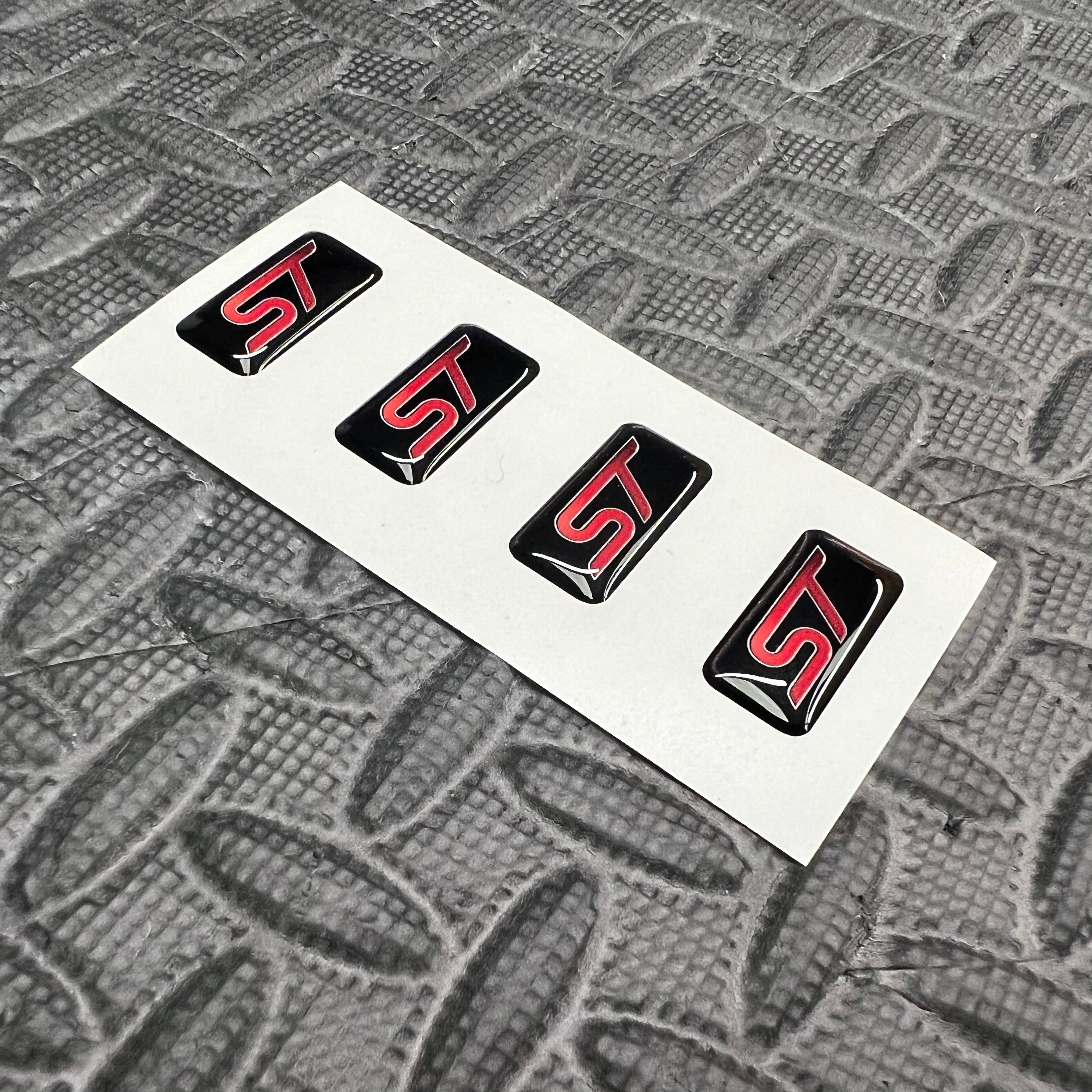 Ford Focus RS Wheel Gel Inlays Badge ST Logo