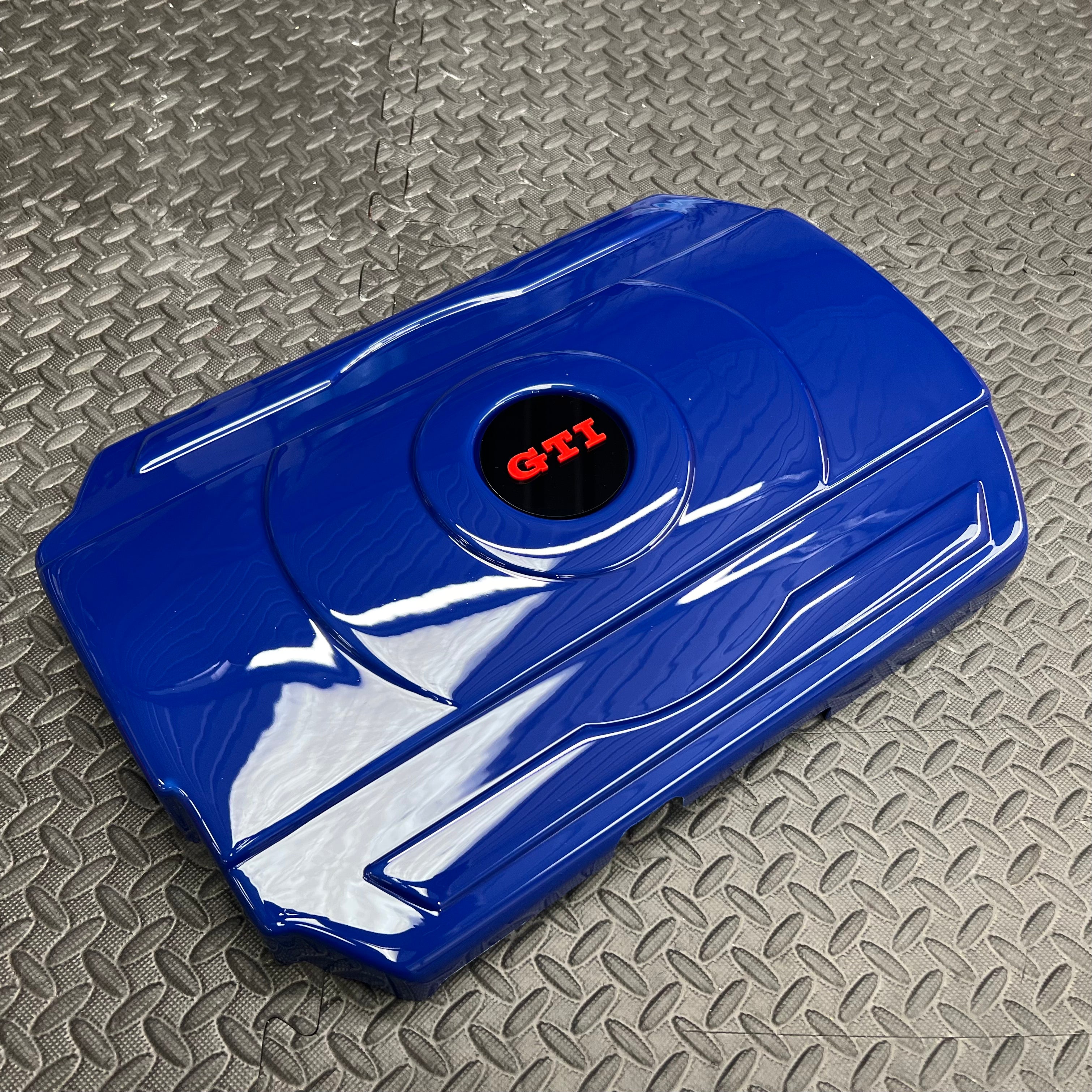 Proform-Motorabdeckung – Mk7/7.5 Volkswagen Golf GTI / R (Kunststoffoberflächen)
