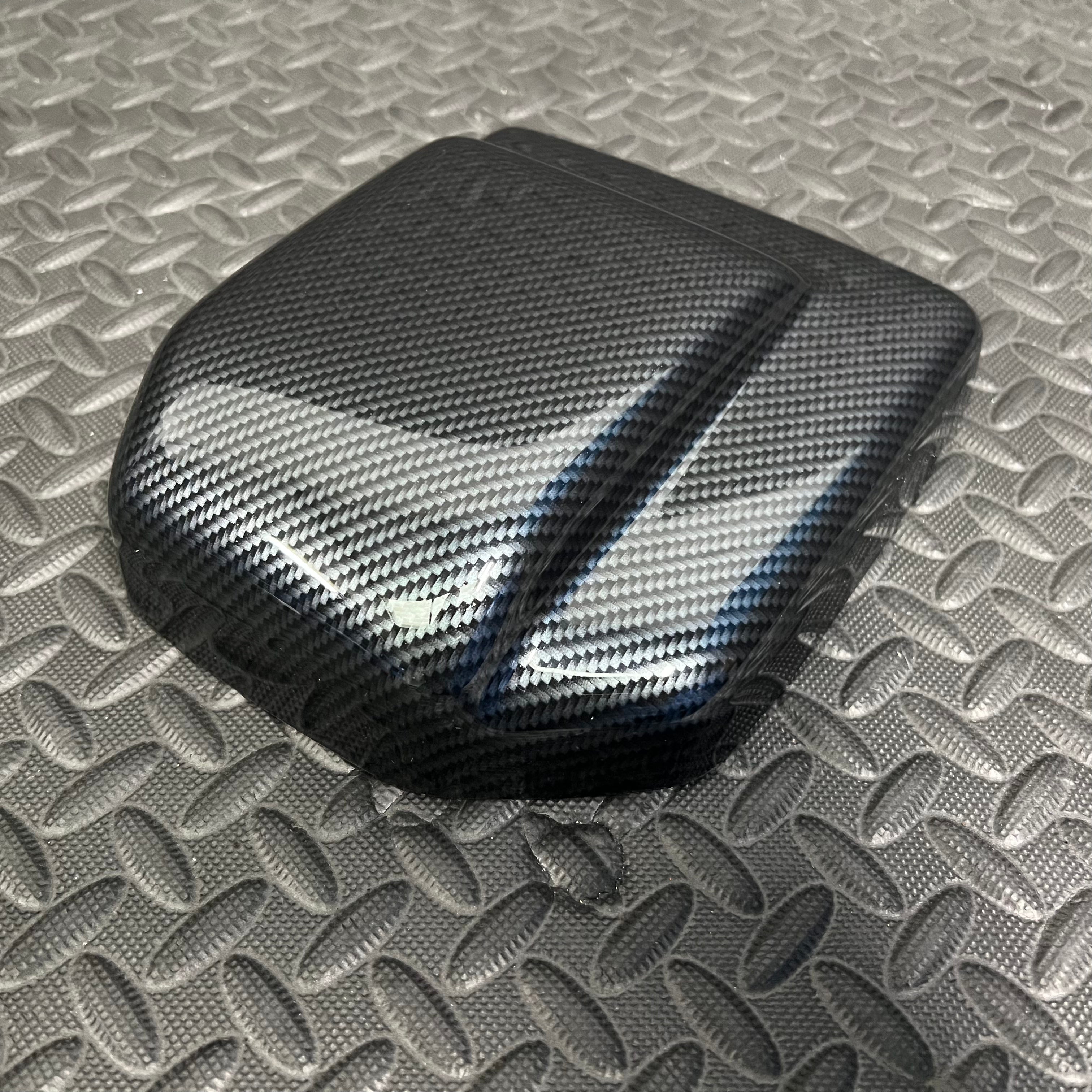 Proform Sicherungskastenabdeckung – Mk8/8.5 Fiesta & Mk2 Puma (Kunststoffoberflächen)