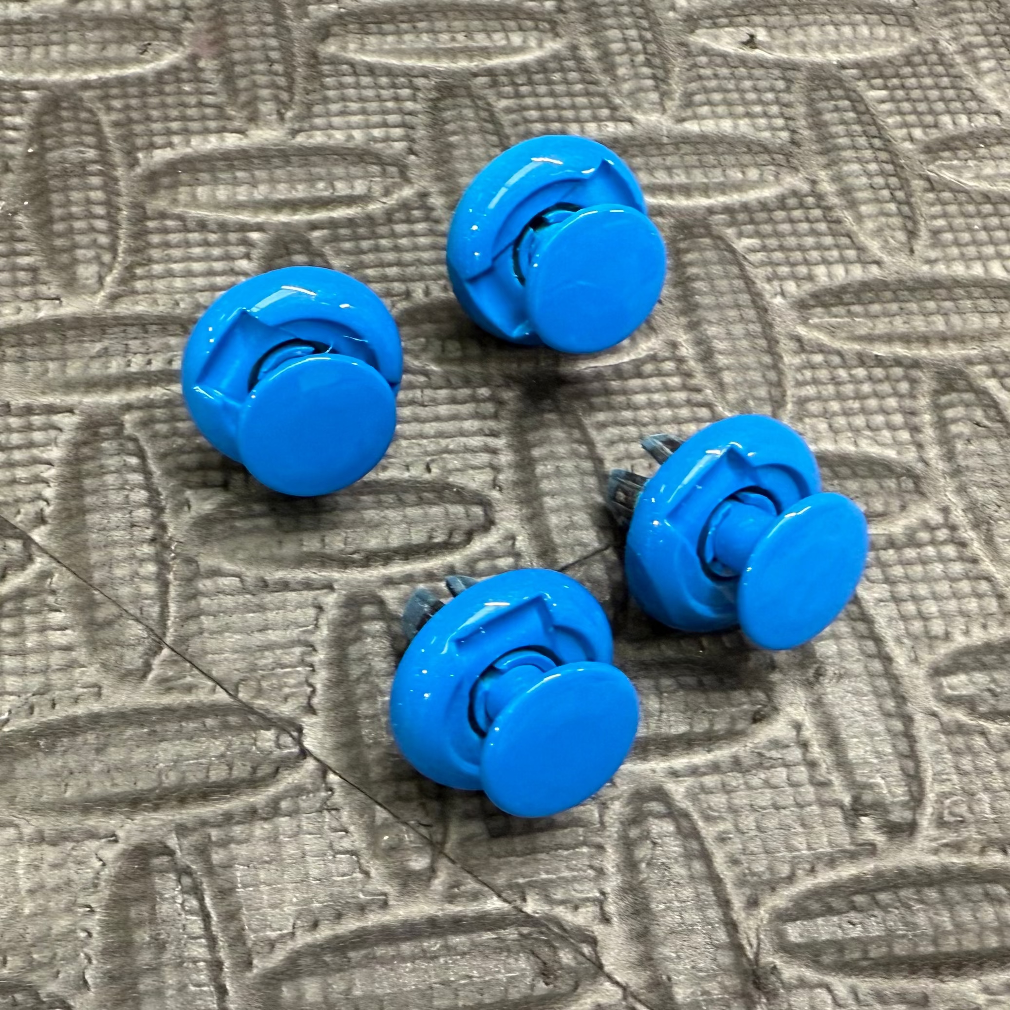 Ford Focus Plastic Push Clips For Mk3/3.5 Scuttle Panel - Painted