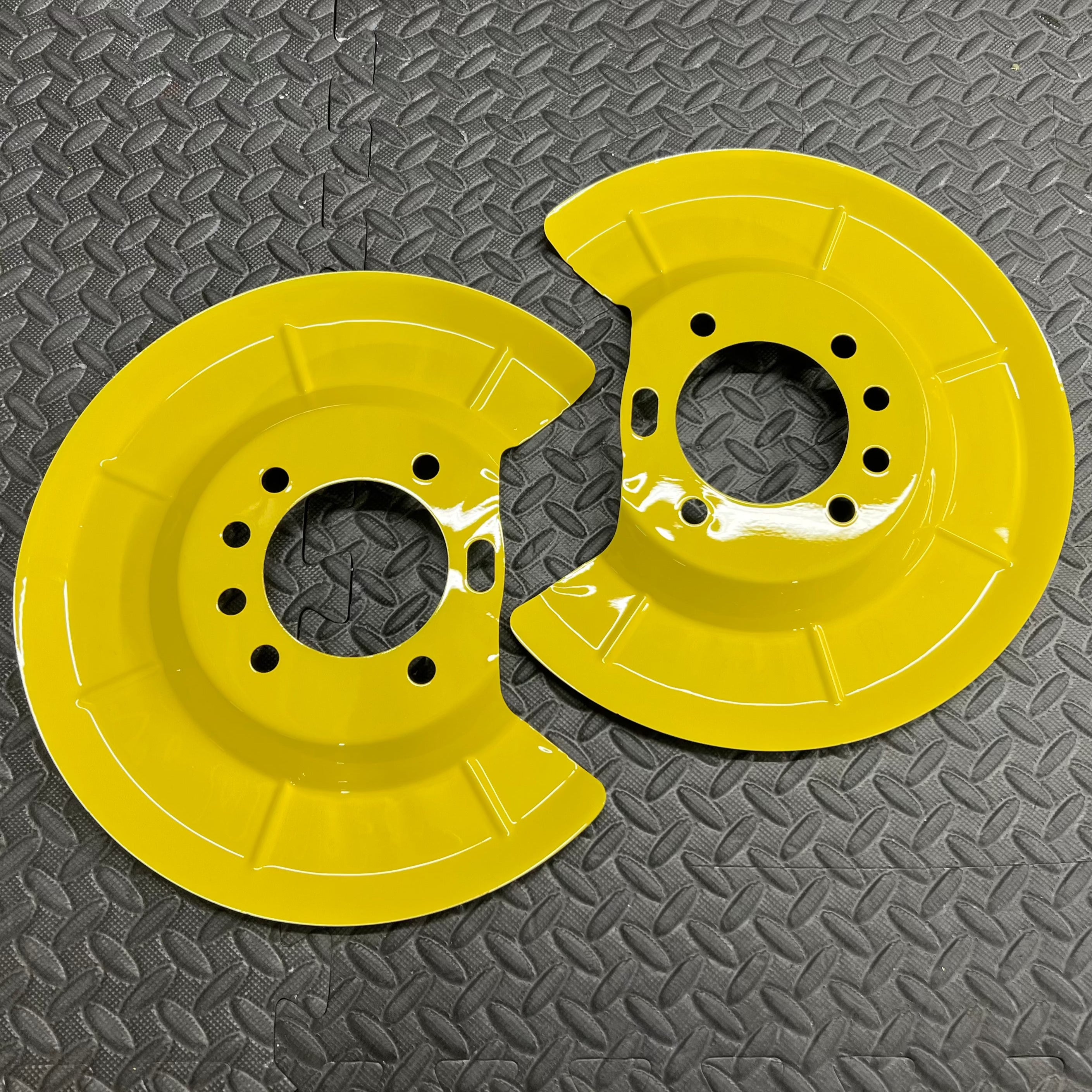 Genuine Ford Mk3.5 Focus ST/RS Rear Brake Dust Shields (Pair) - Painted
