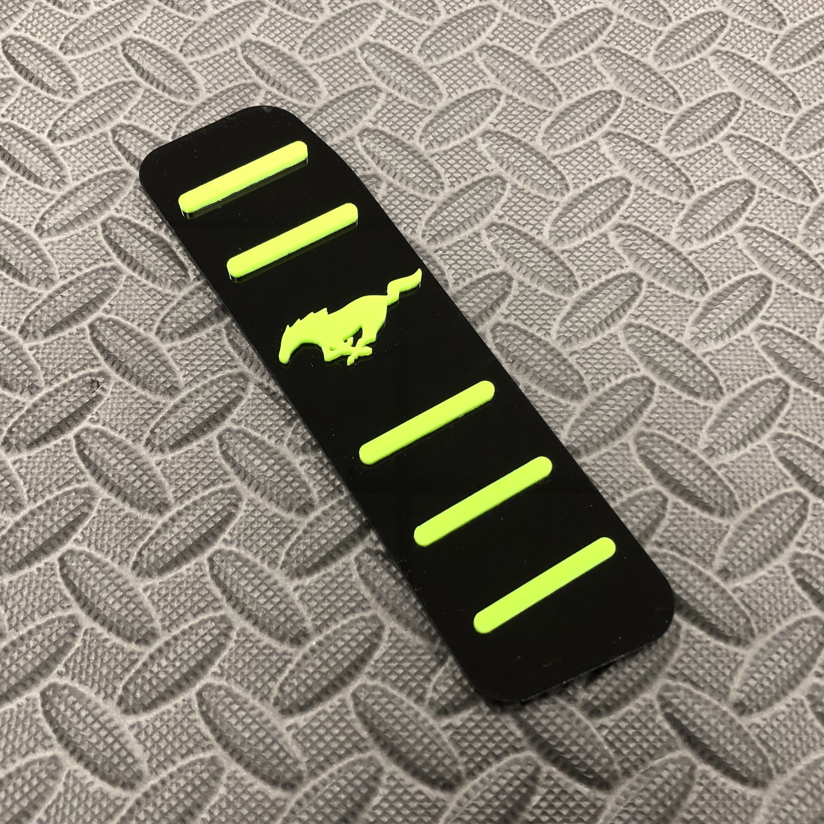 Mustang (6. Generation) Totpedal/Fußrastenplatte (4D-Acryl)