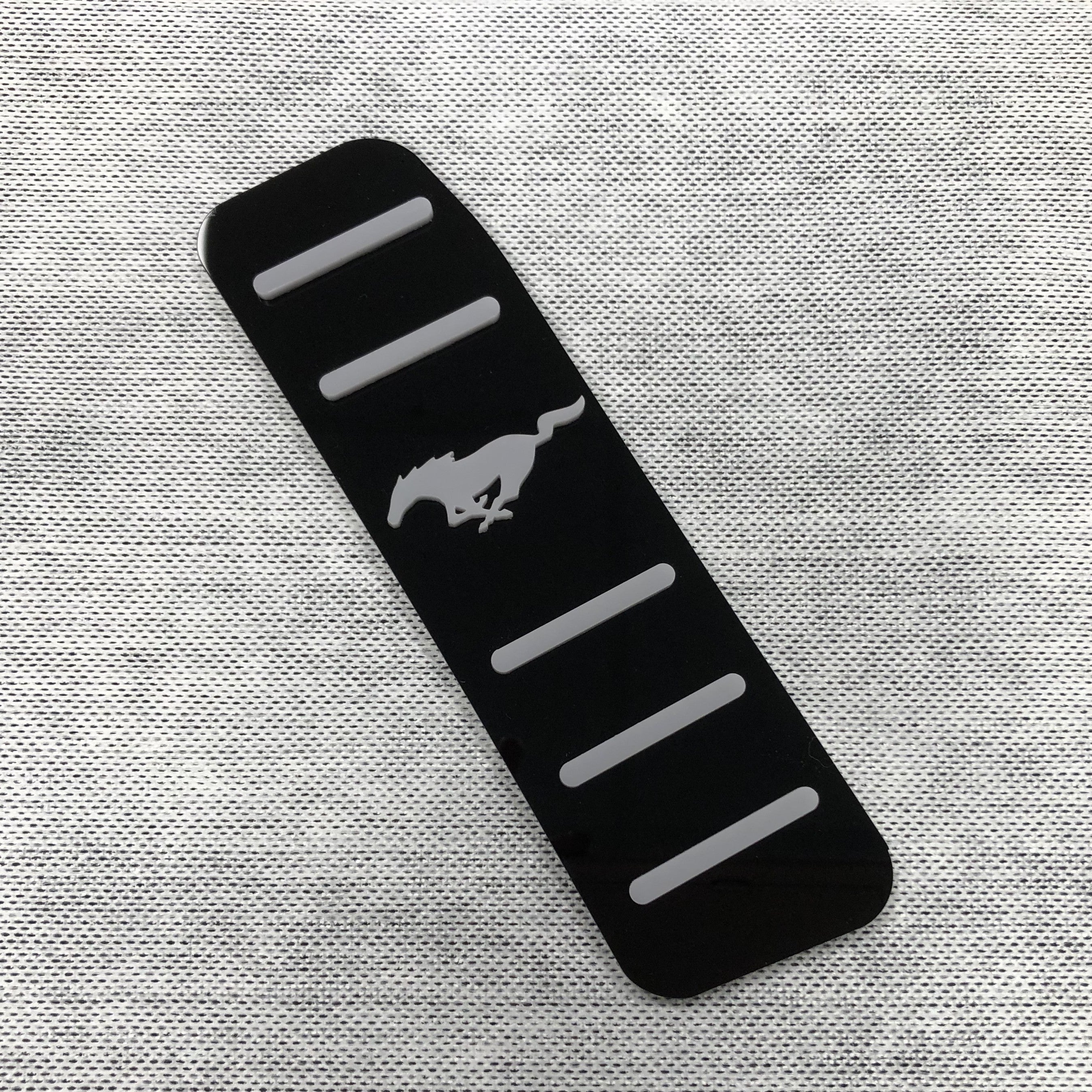 Mustang (6. Generation) Totpedal/Fußrastenplatte (4D-Acryl)