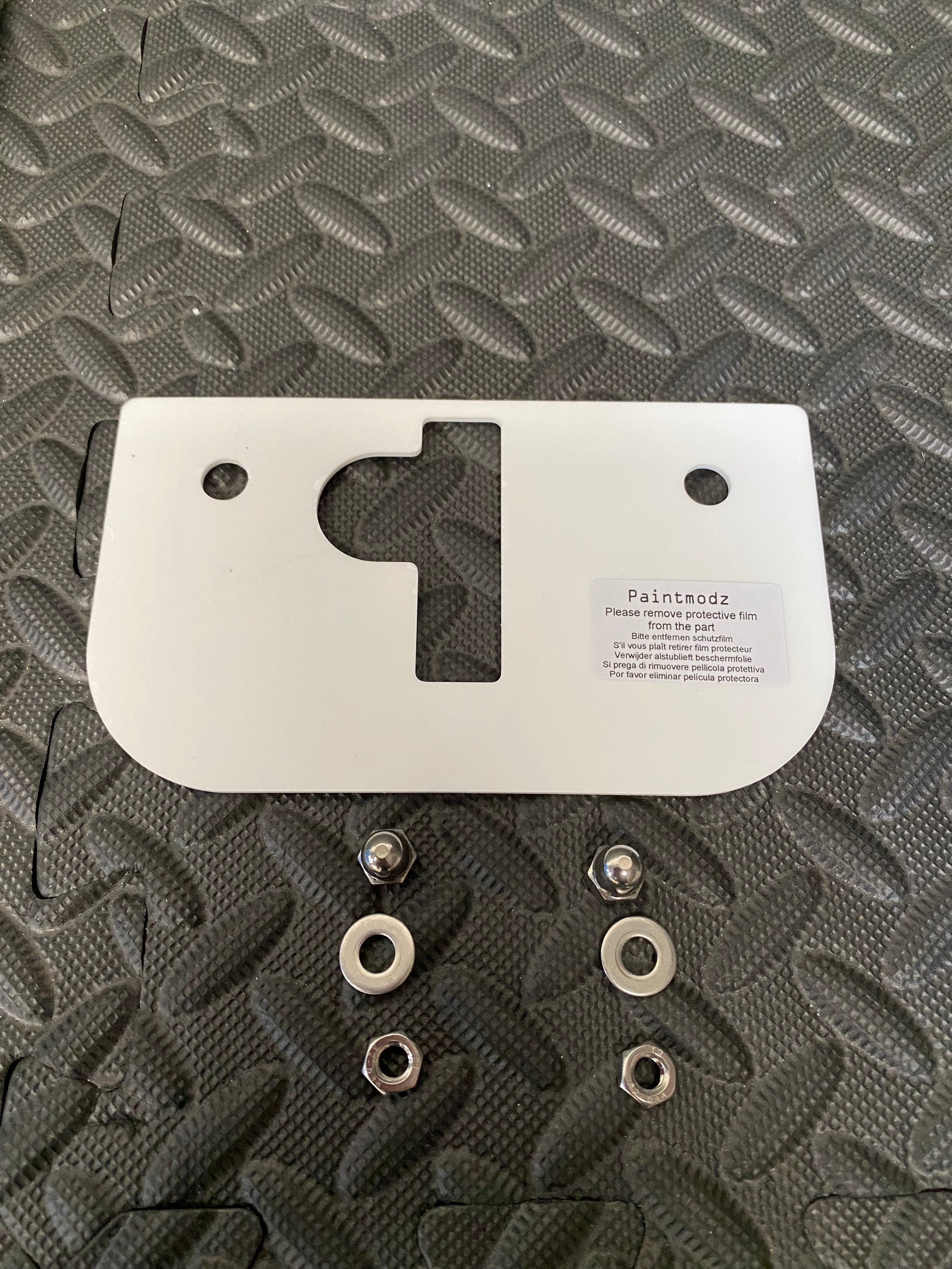 Ausverkauf - Proform gravierte obere Motorhaubenverriegelungsplatte - Mk8 Fiesta