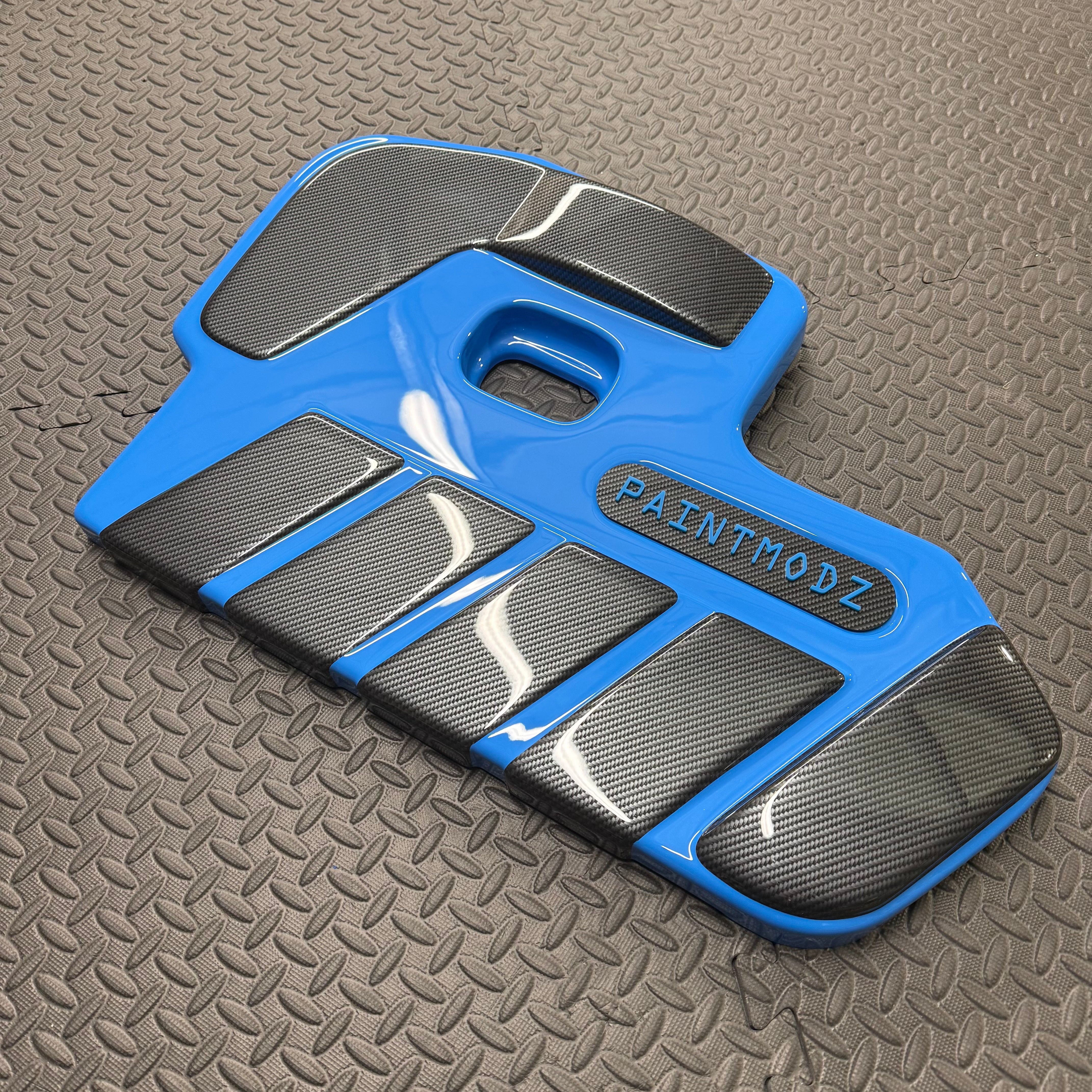 Proform Engine Cover - Mk4/4.5 Focus ST Petrol - Painted Azure Blue With Deluxe Carbon Fibre Effect Detailing