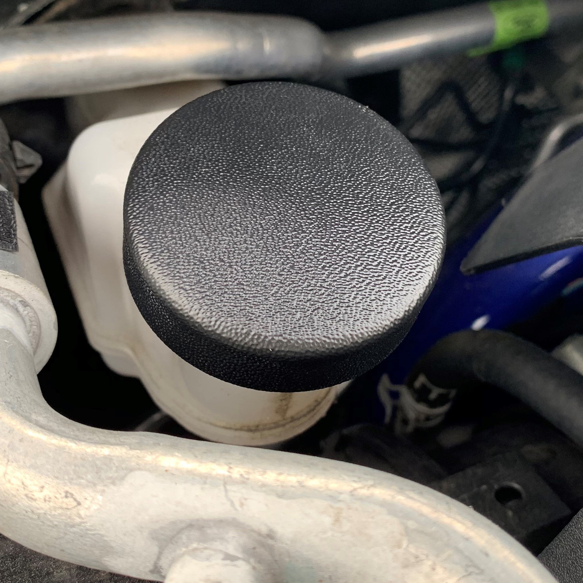 Proform Brake Fluid Reservoir Cap Cover - Ford Kuga (Plastic Finishes)
