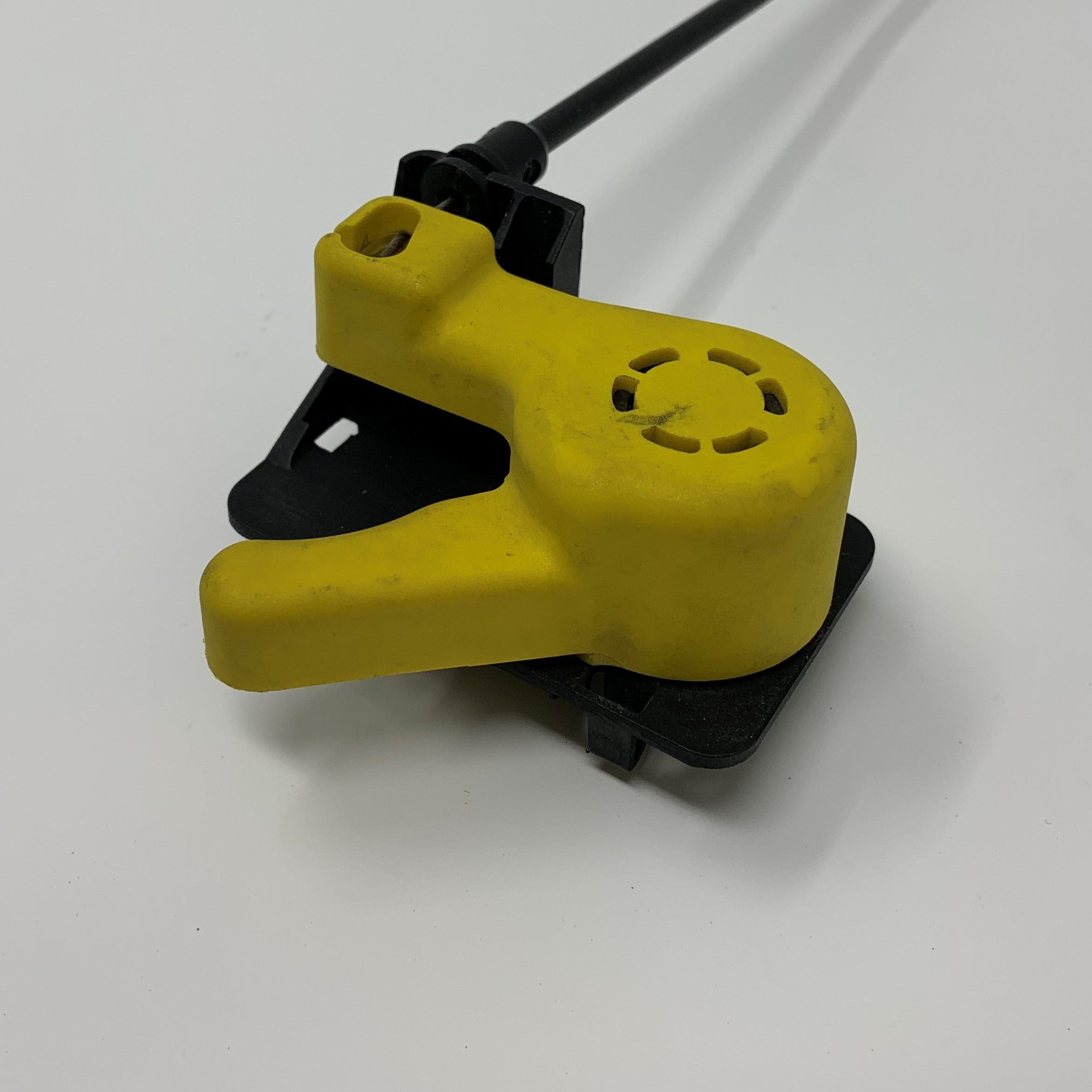 Proform Bonnet Catch Cover - MK3/3.5 Focus (Plastic Finishes)