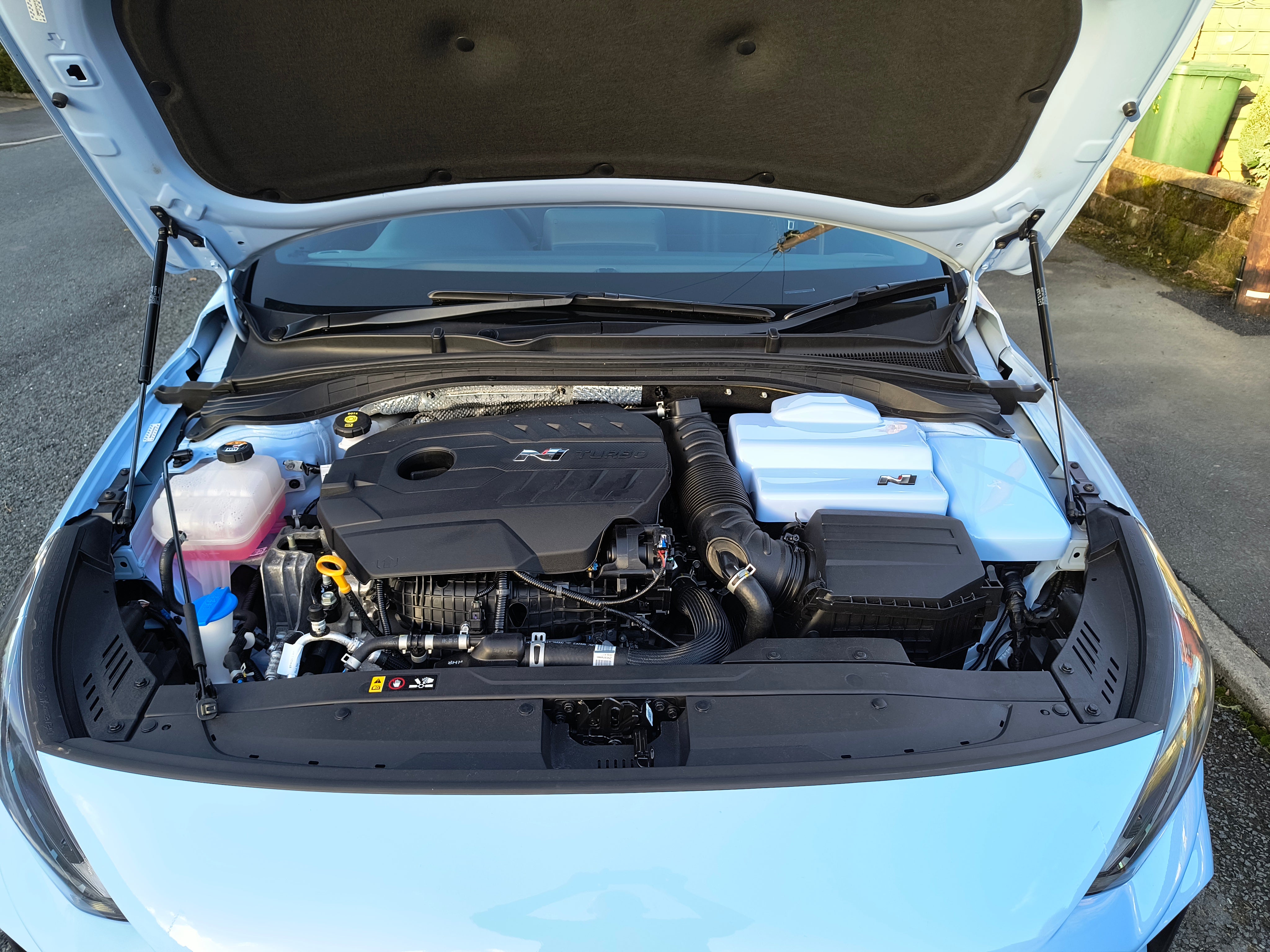 Proform Batterie- und Sicherungsabdeckungssatz – Hyundai i30N (Lackierte Ausführungen)