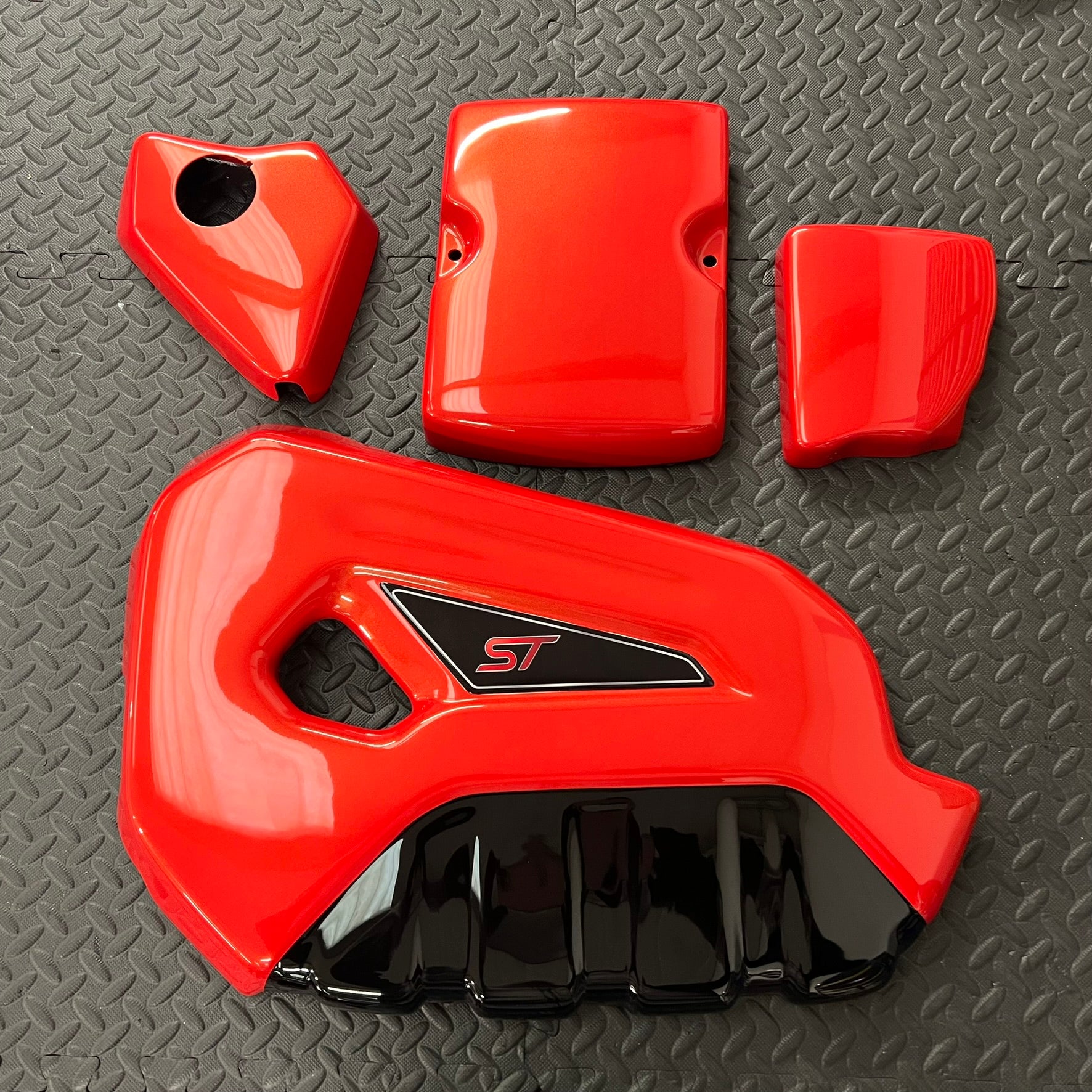 Proform Small Engine Bay Dress Up Kit Bundle - (Painted Finishes) - Fiesta Mk7.5 ST180 / ST200