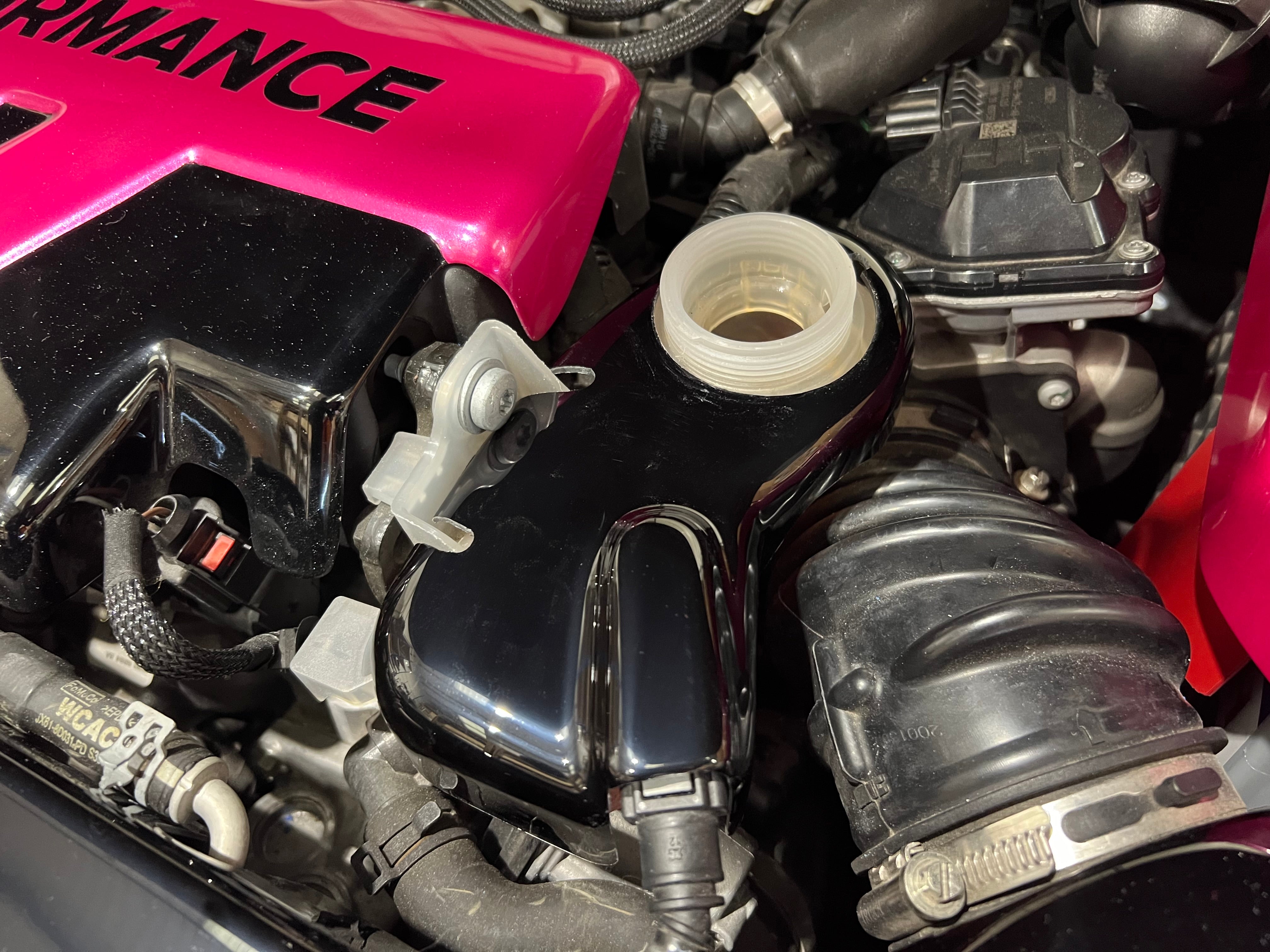 Proform Ladekühler-Flaschenabdeckung – Mk4 Ford Focus ST Diesel (Kunststoffoberflächen)