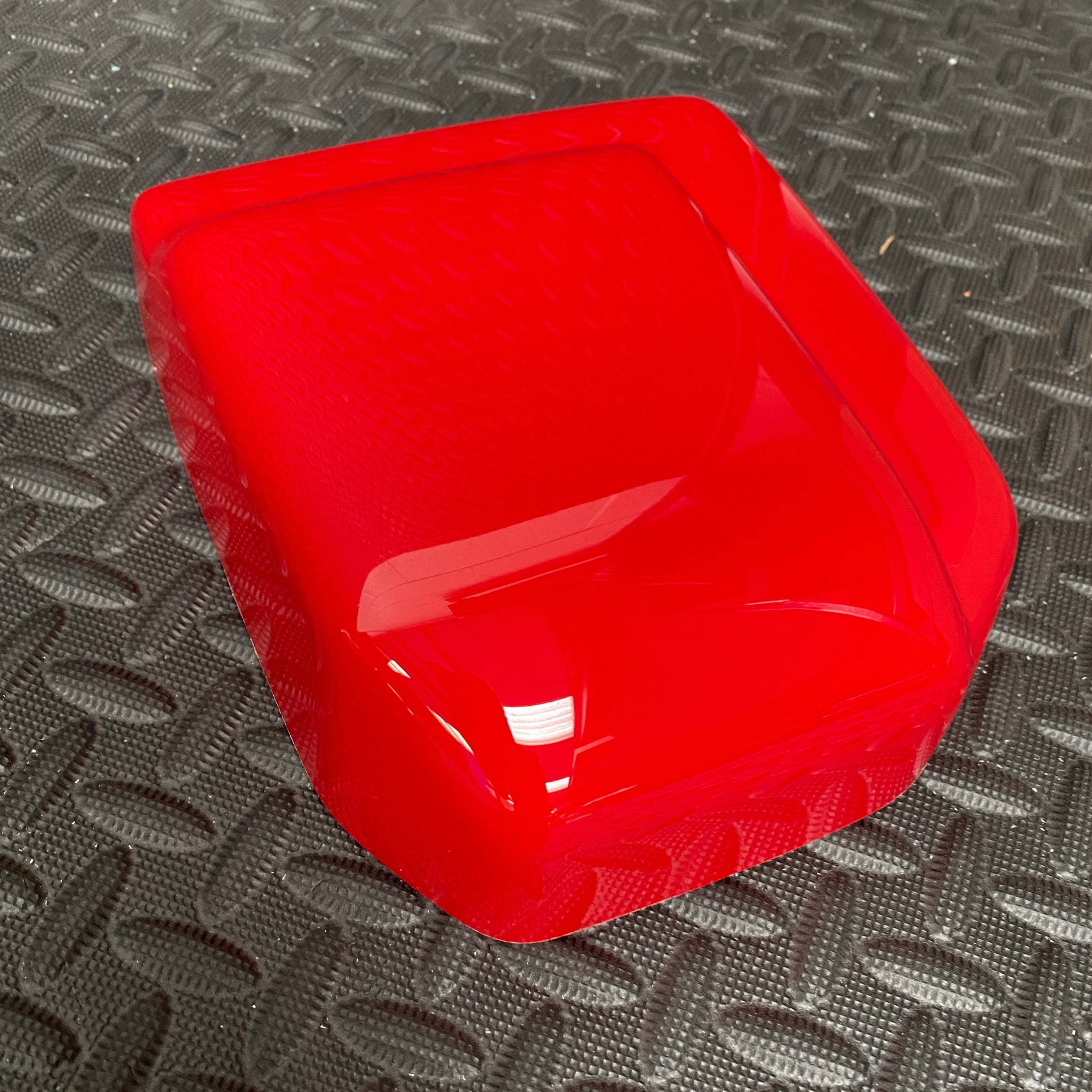 Proform Sicherungskastenabdeckung – Mk8/8.5 Fiesta & Mk2 Puma (Kunststoffoberflächen)