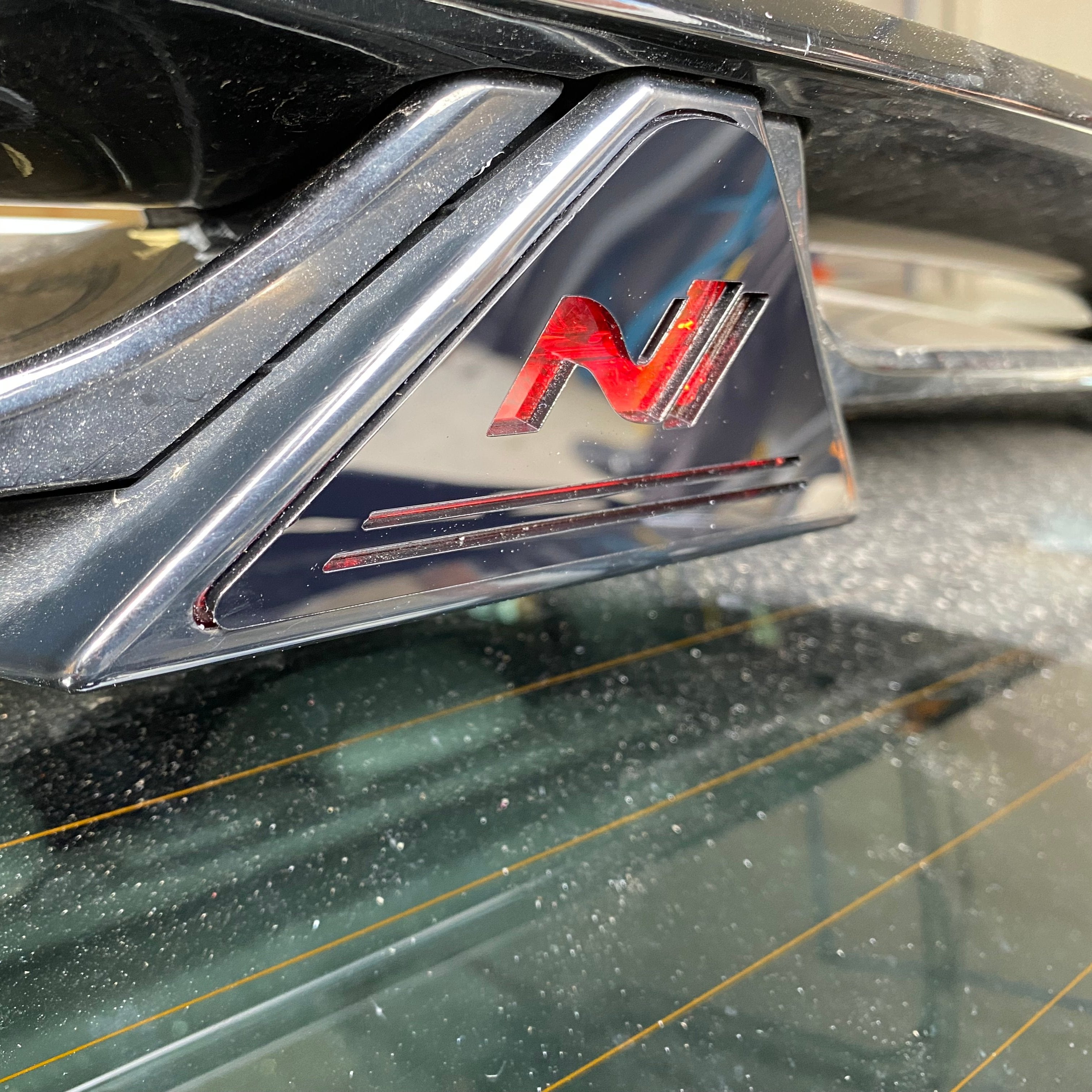 Obere mittlere Bremslichtabdeckung - Hyundai i30N