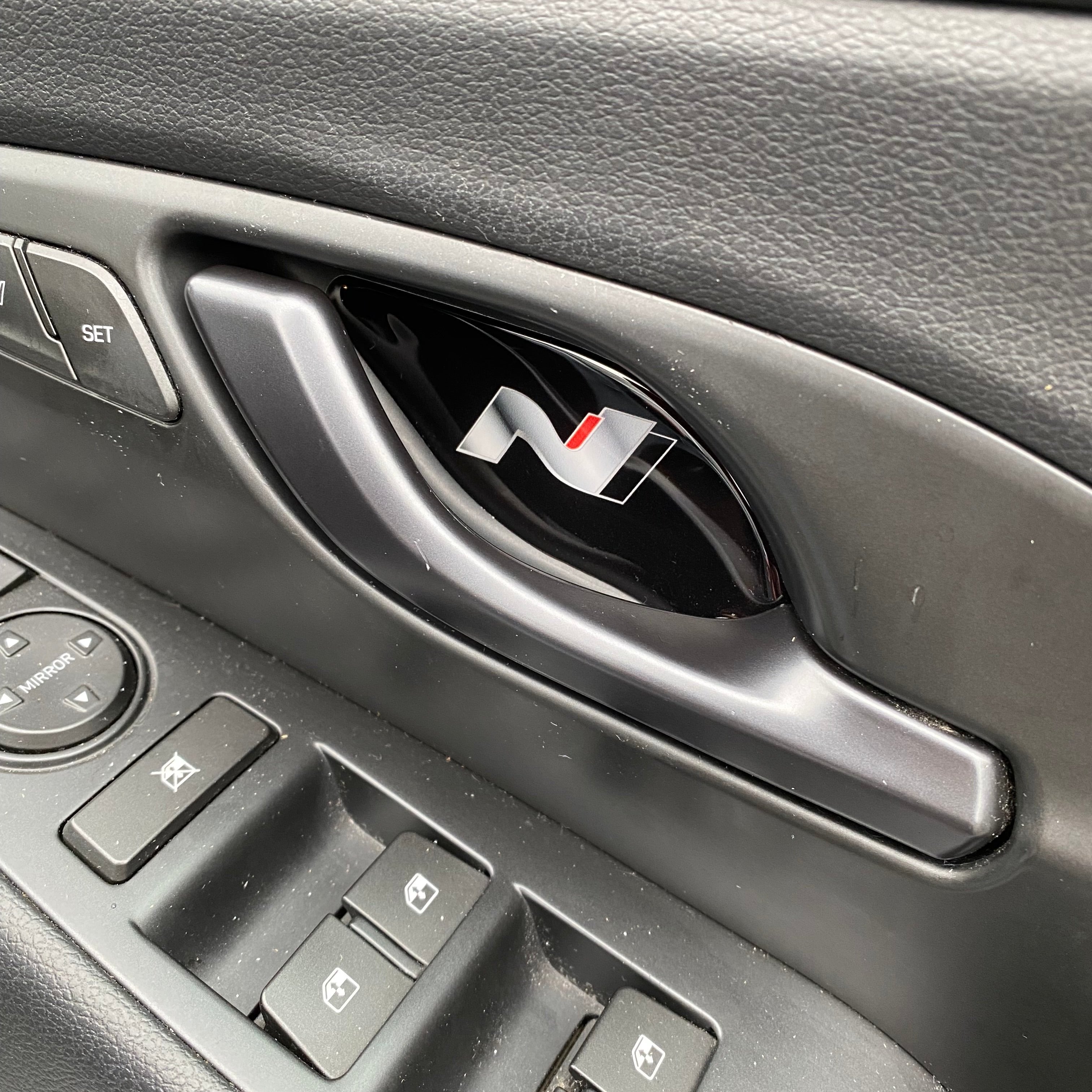 Hyundai i30N Door Pull Gel Badges
