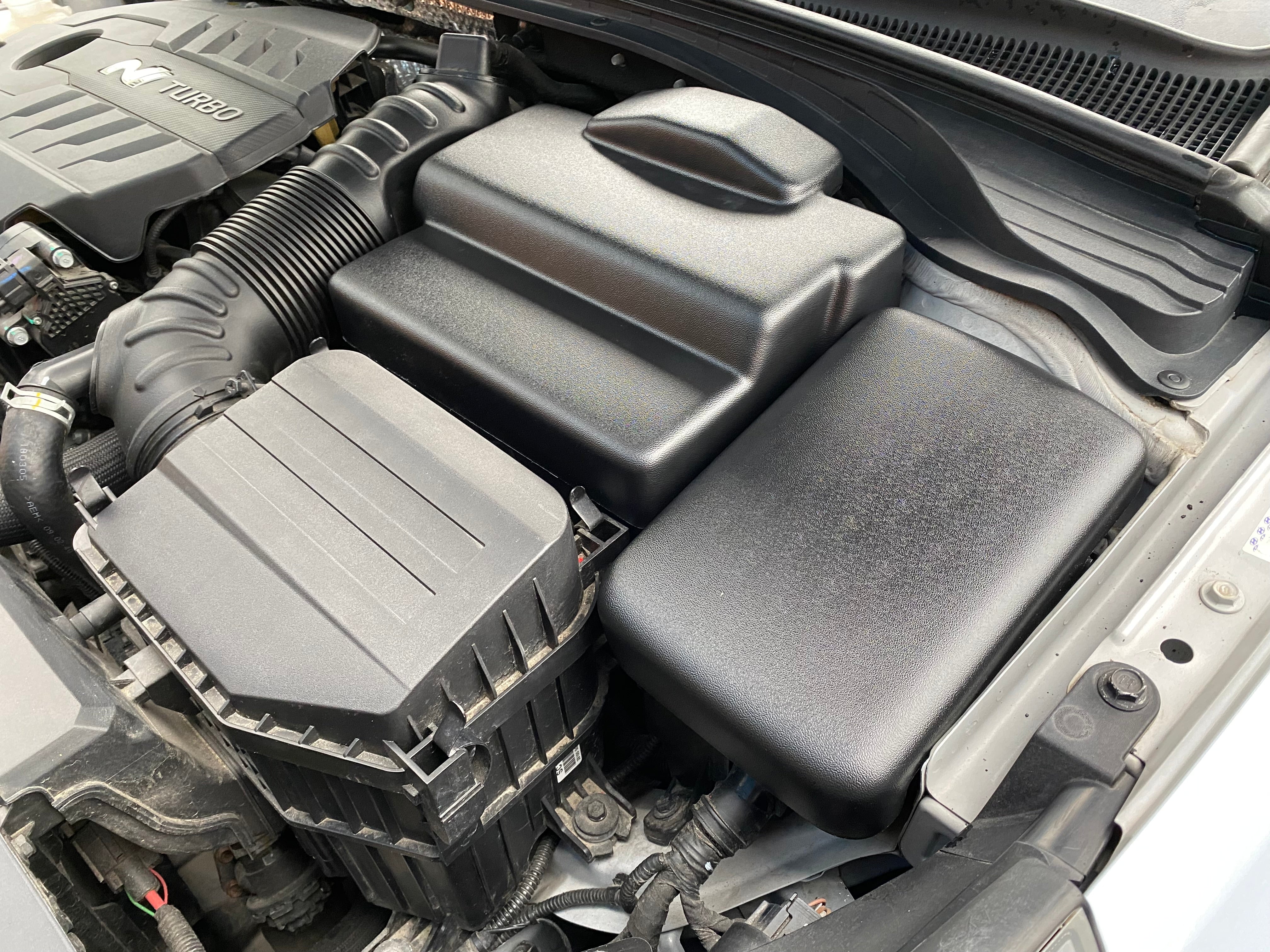Proform Sicherungskastenabdeckung – Hyundai i30 / Veloster N (Kunststoffoberflächen)