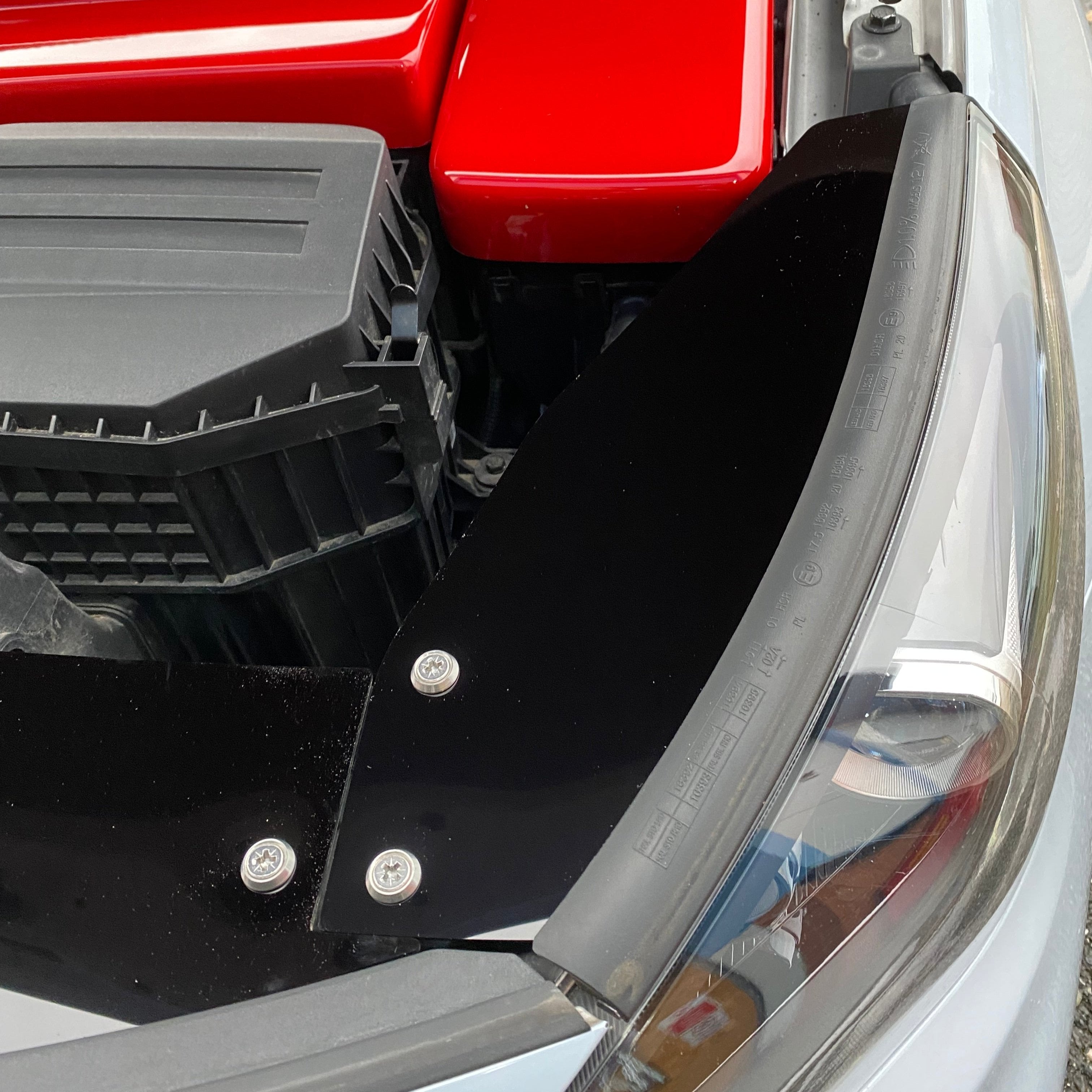 Proform Slam Panel End Covers - Hyundai i30 (Plastic Finishes)