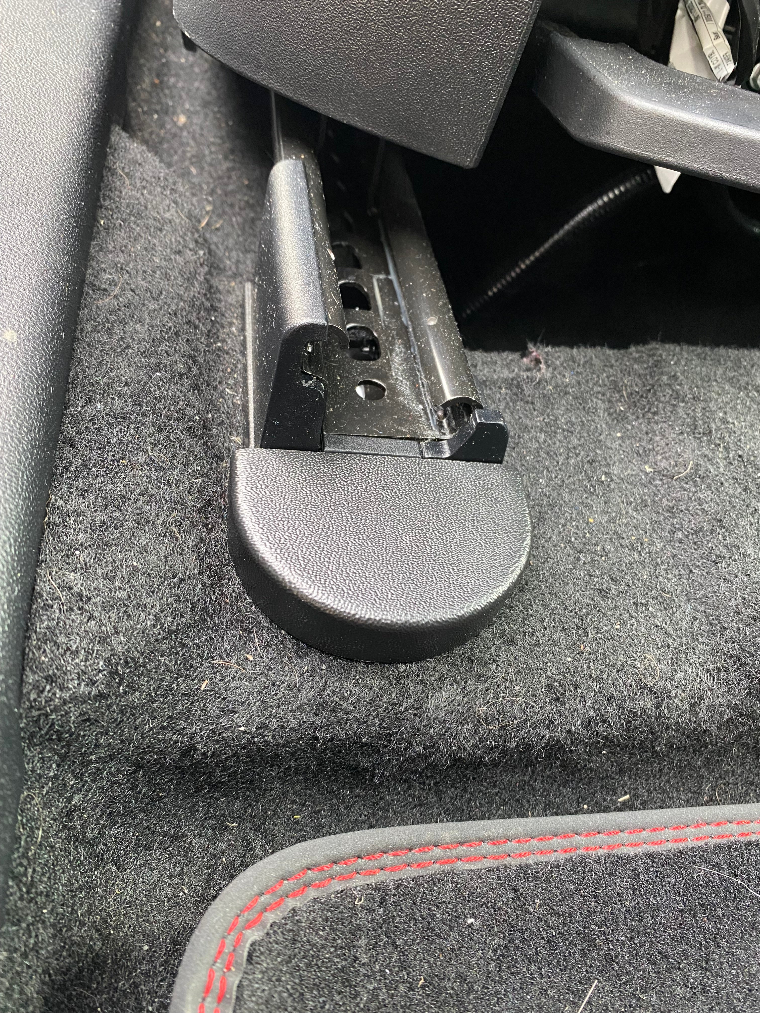 Seat Rail End Covers - Mk8/8.5 Fiesta