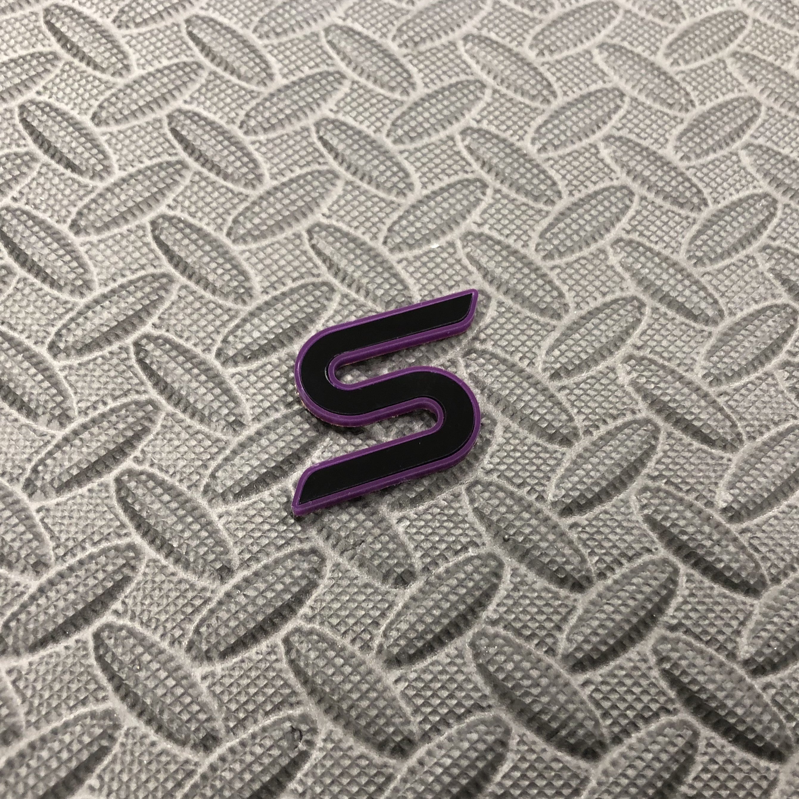 S (Zetec S) Badge Plate