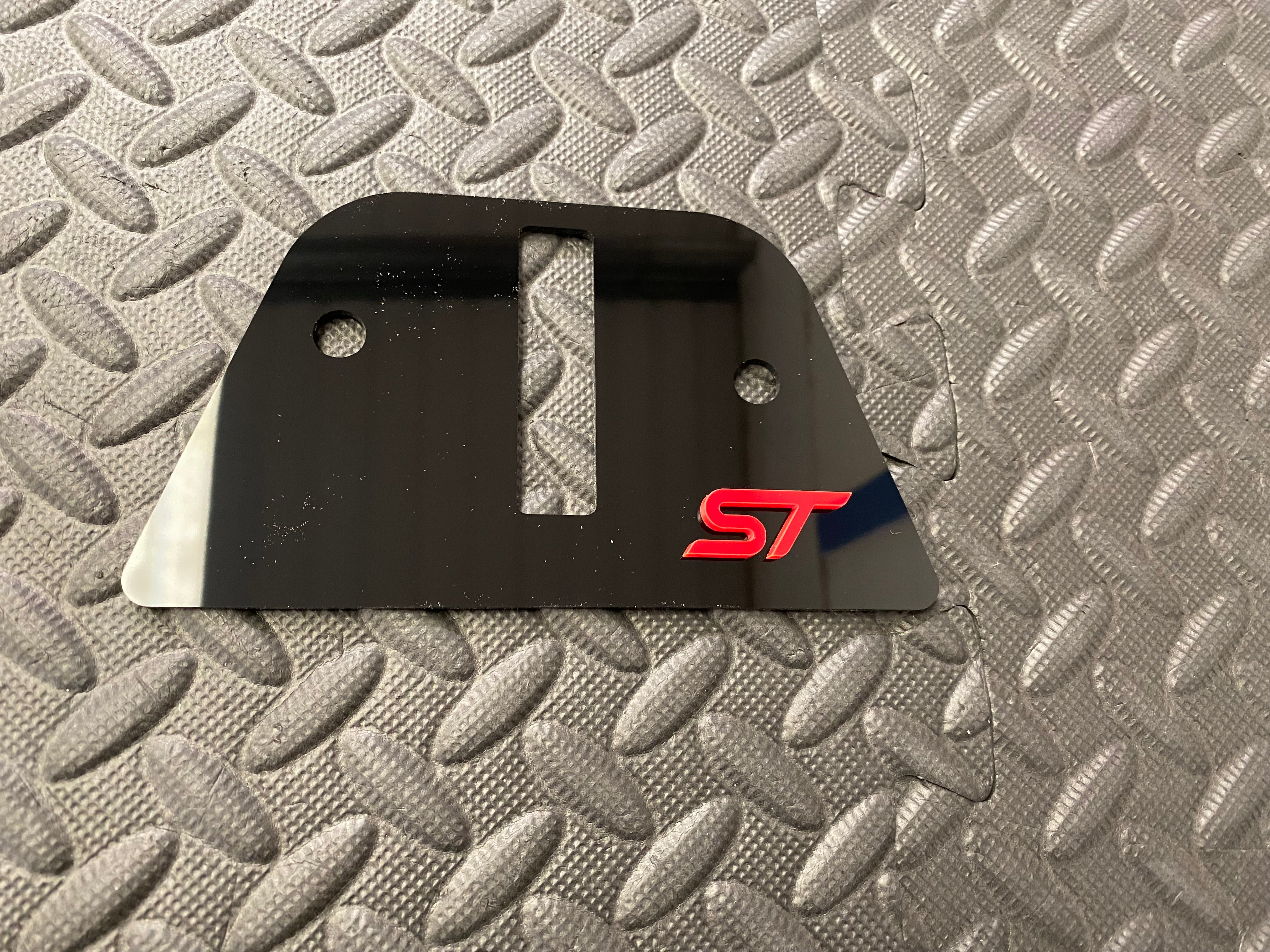 Proform Upper Bonnet Catch Plate - Mk3/3.5 Focus