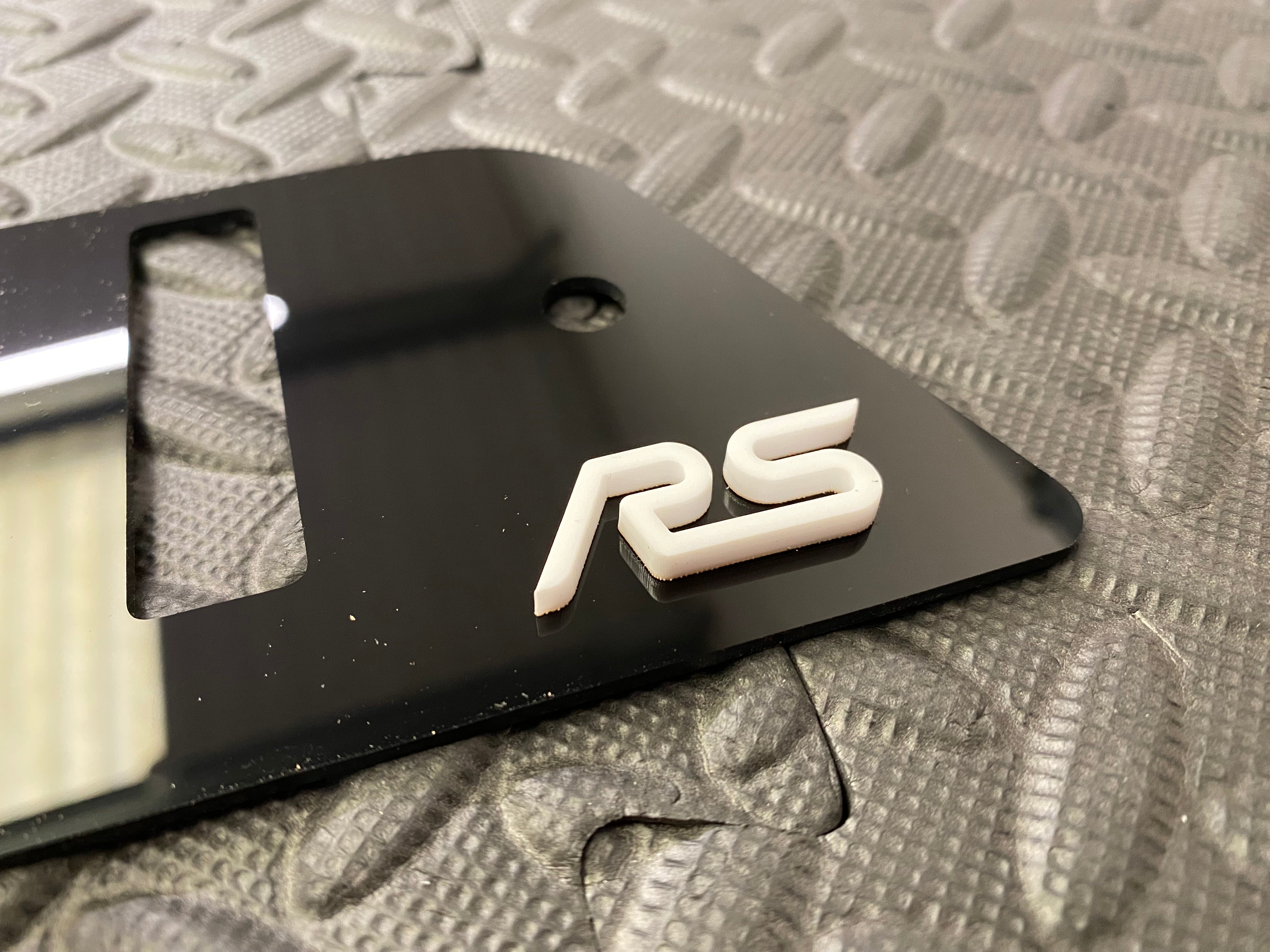 Proform Upper Bonnet Catch Plate - Mk3/3.5 Focus