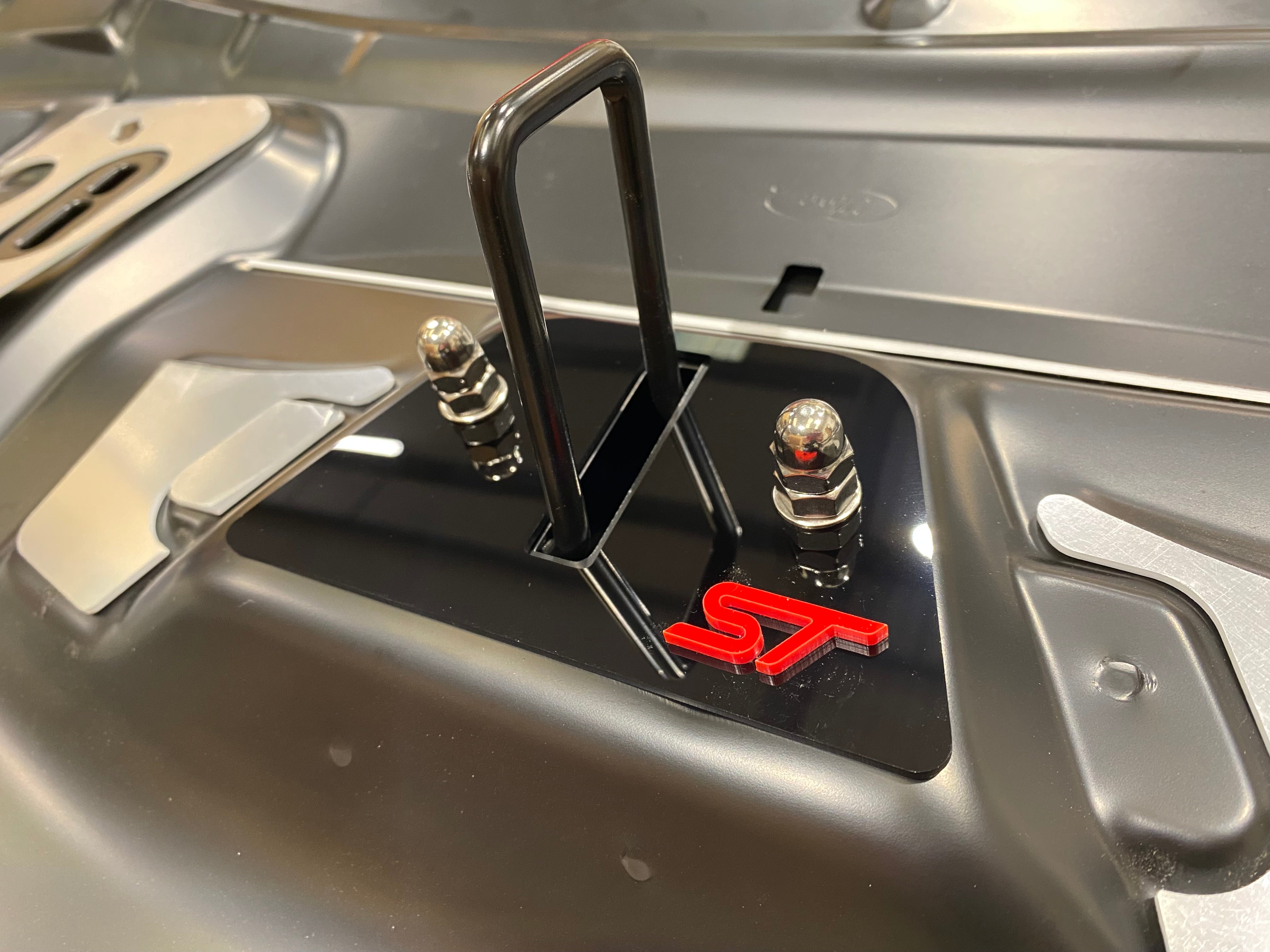 Proform Upper Bonnet Catch Plate - Mk3/3.5 Focus