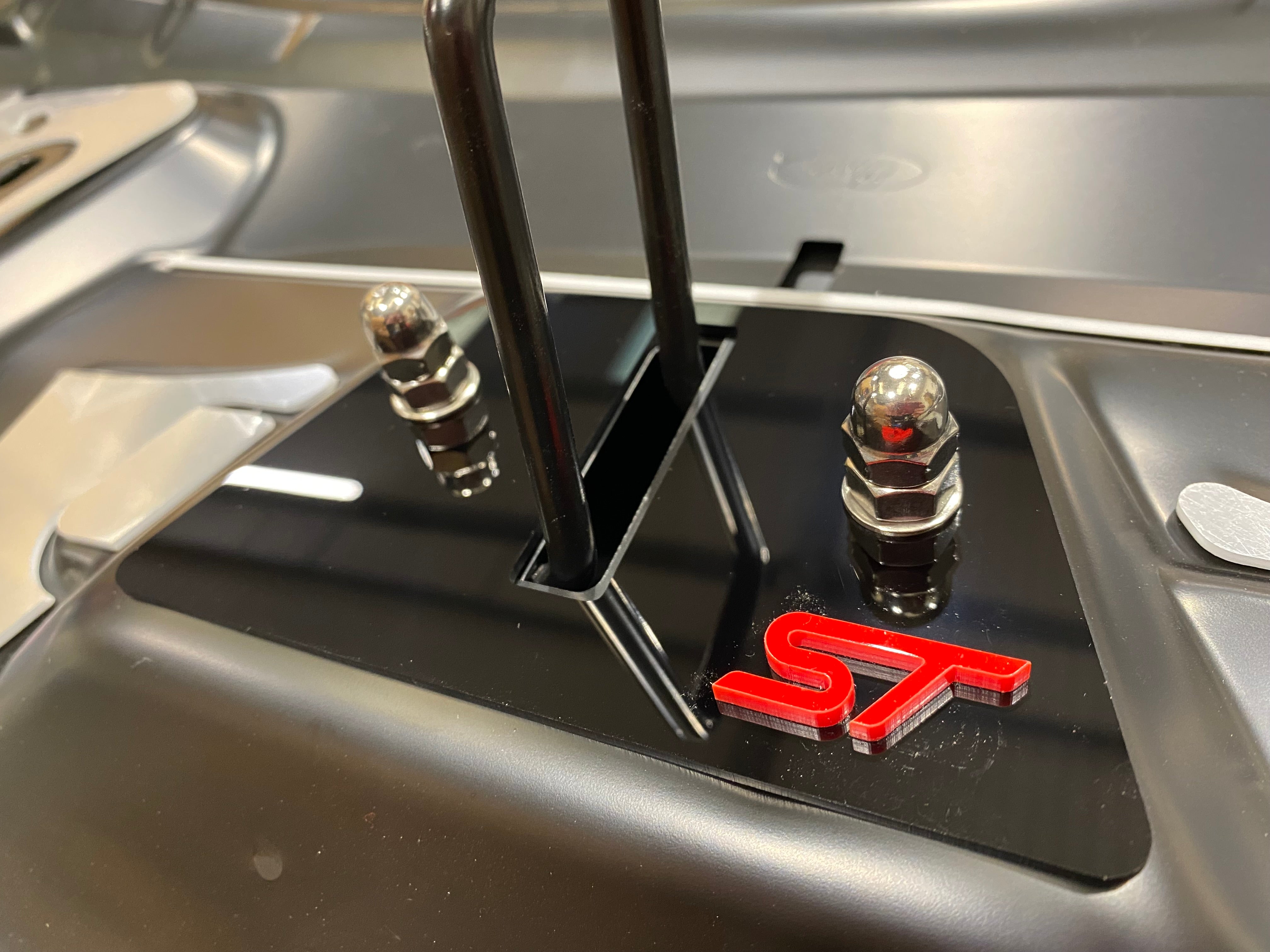 Proform Upper Bonnet Catch Plate - Mk3/3.5 Focus