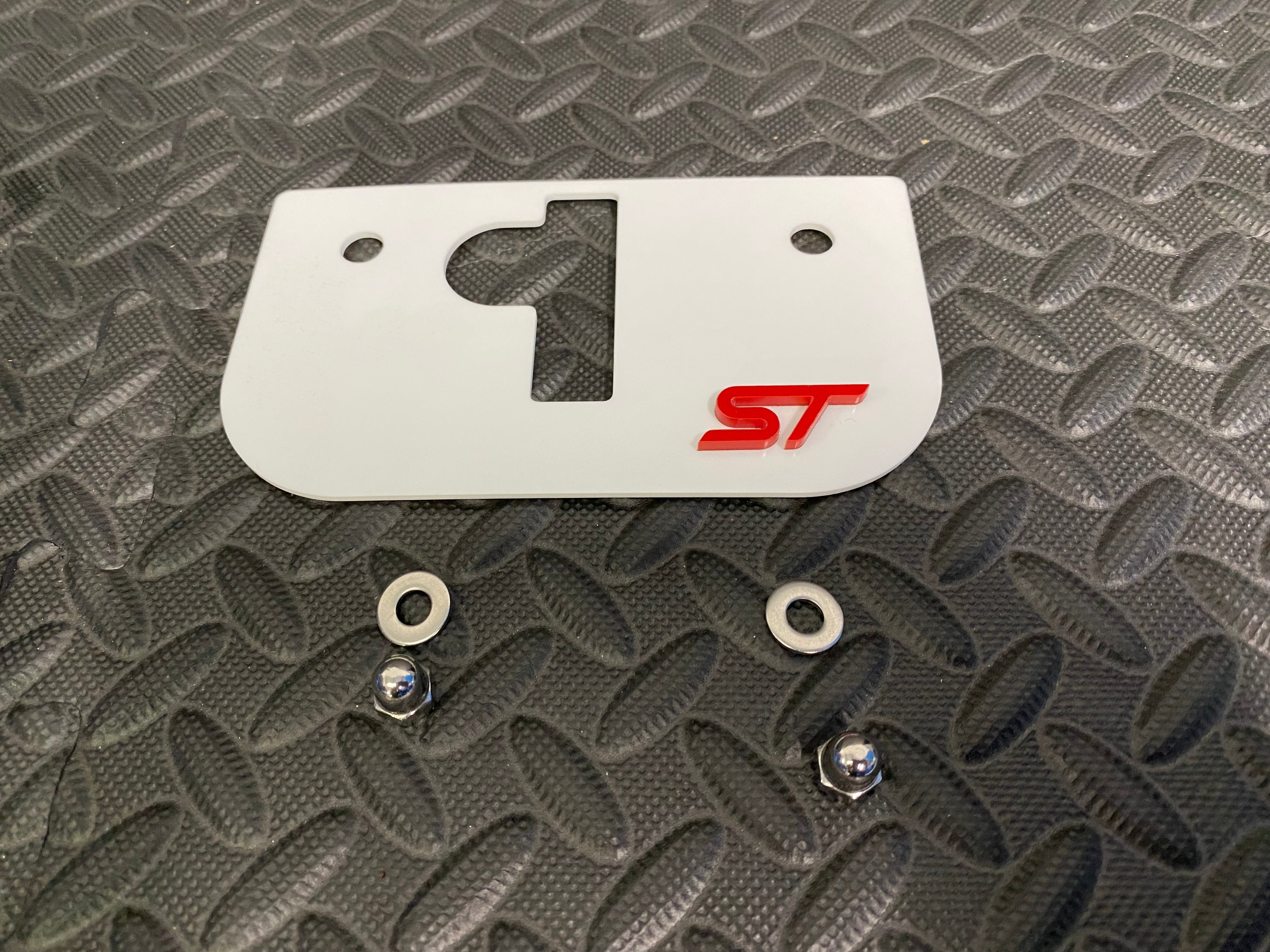Proform Upper Bonnet Catch Plate - Mk8 Fiesta
