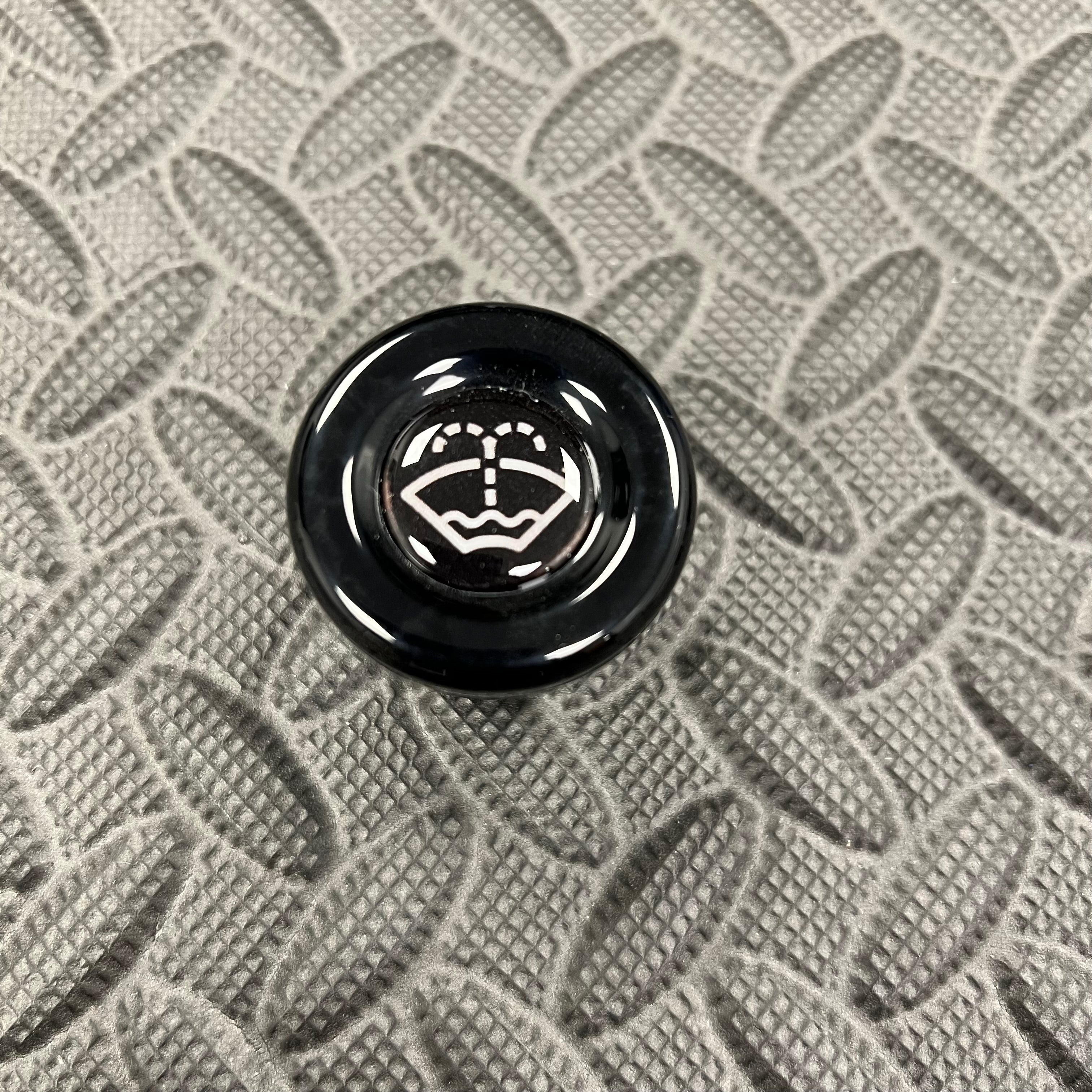Washer Bottle Bung, Fits Multiple Ford Models - Gloss Black Plastic With White Screenwash Logo Detailing