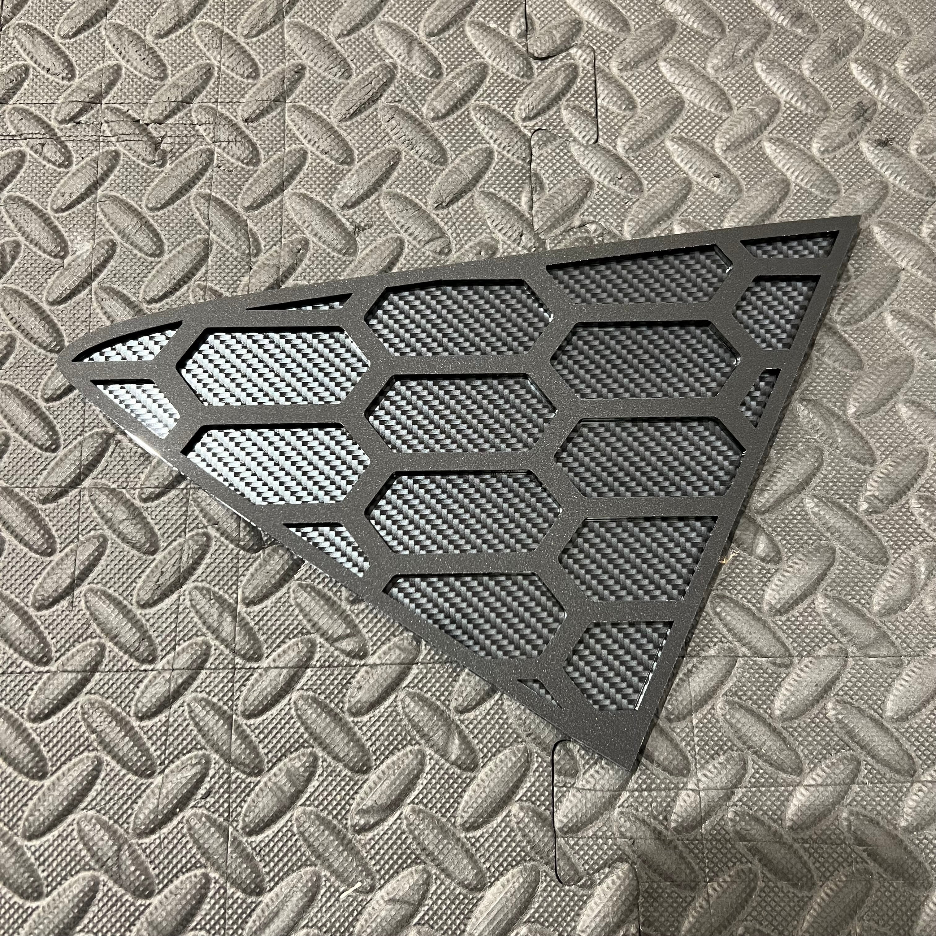 Mk8/8.5 Fiesta 5 Door Acrylic Rear Window Inserts (Pair) - Carbon Fibre Effect