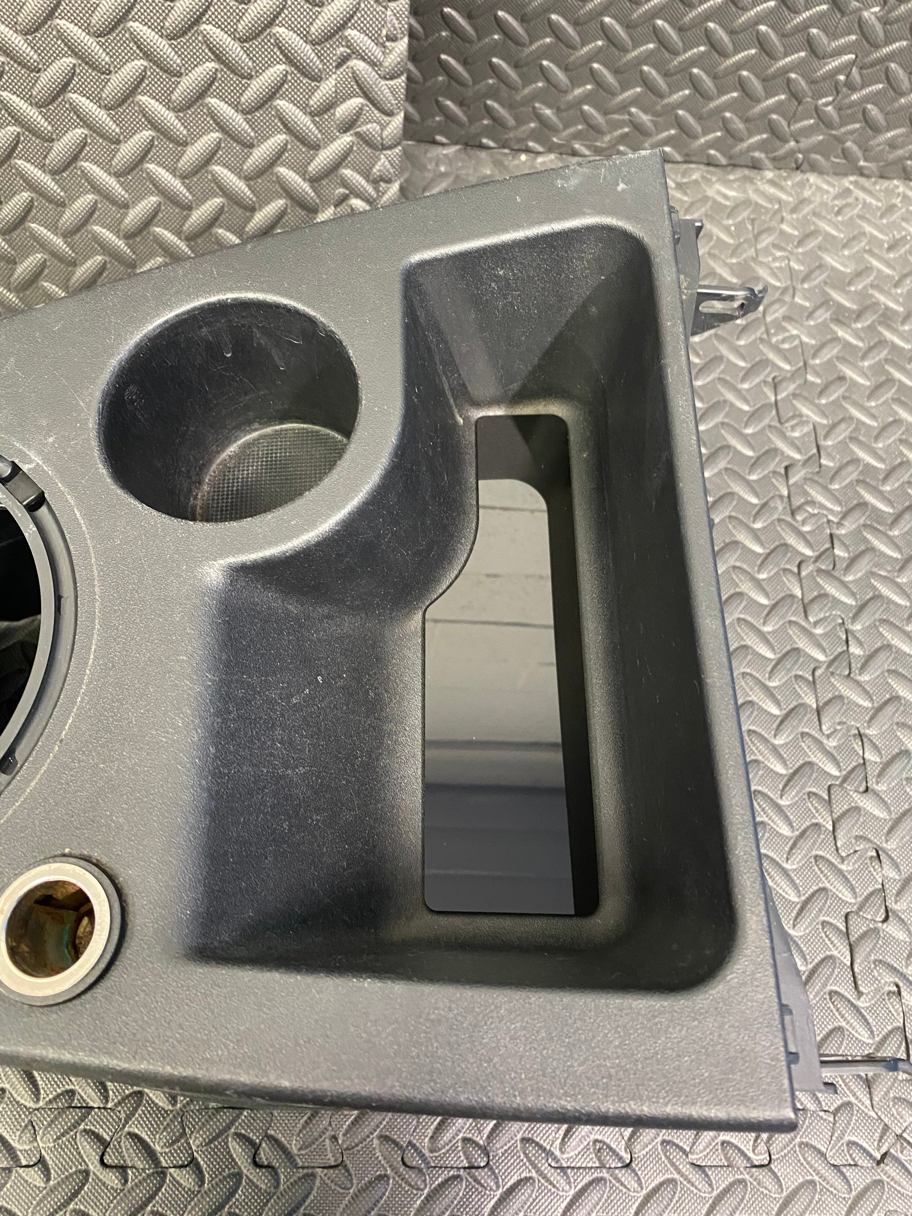 Plaque d'insertion de console centrale pour Fiesta Mk6