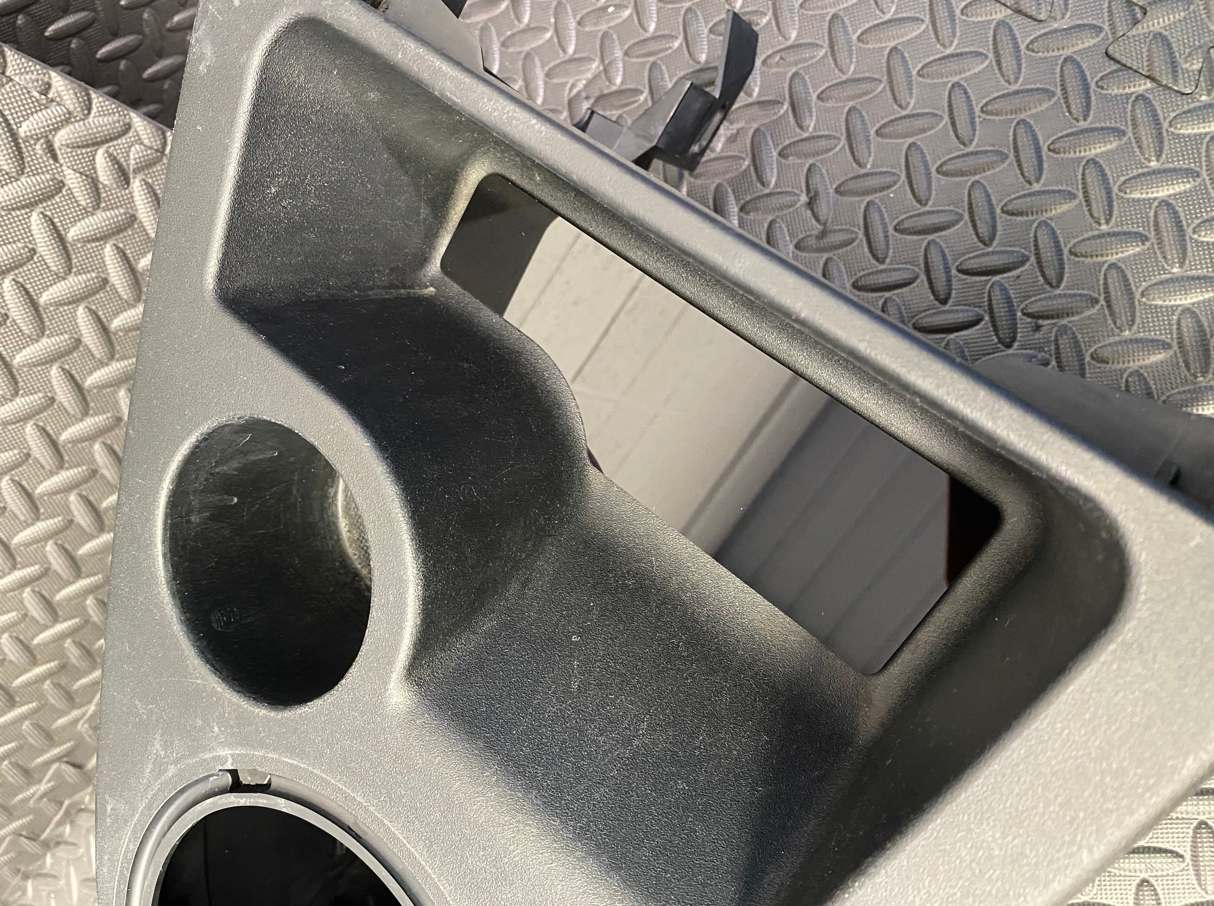 Plaque d'insertion de console centrale pour Fiesta Mk6