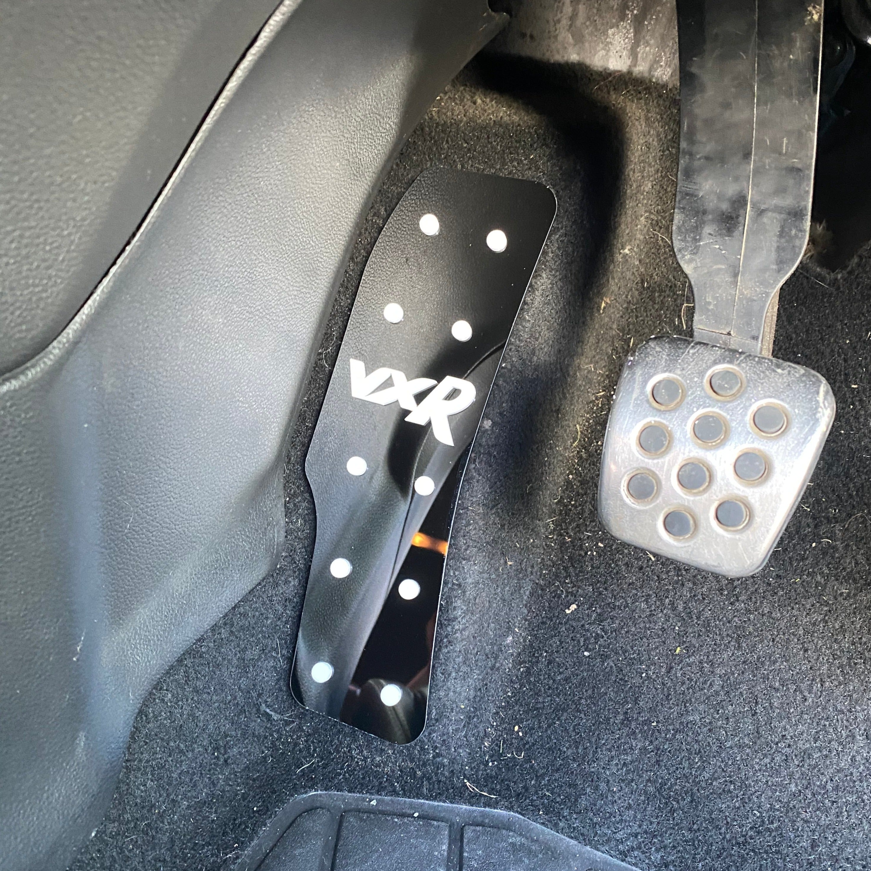 Totpedal/Fußstützenplatte – Opel Astra J VXR (4D-Acryl)