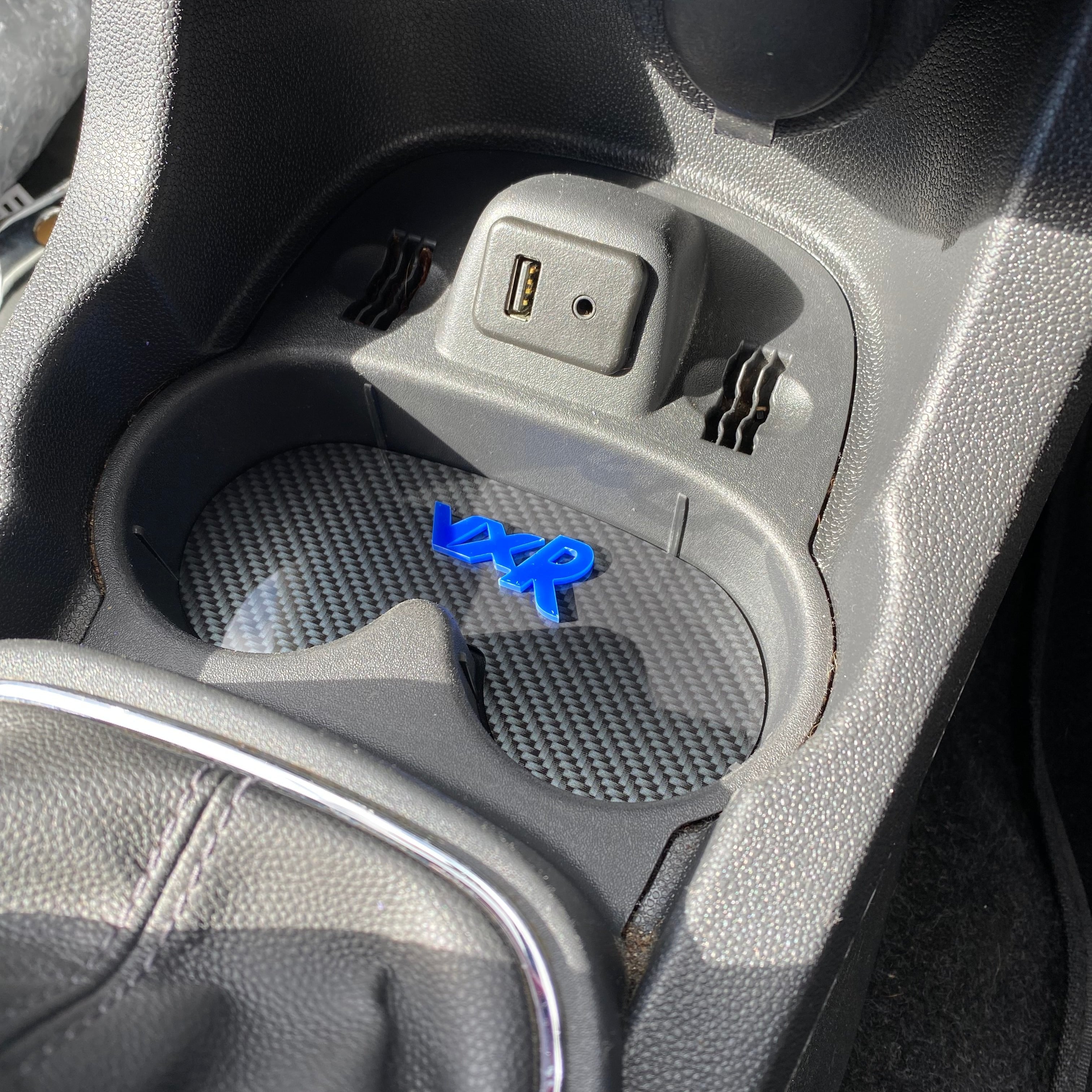 Insert de porte-gobelet pour Vauxhall / Opel Corsa D (y compris VXR)