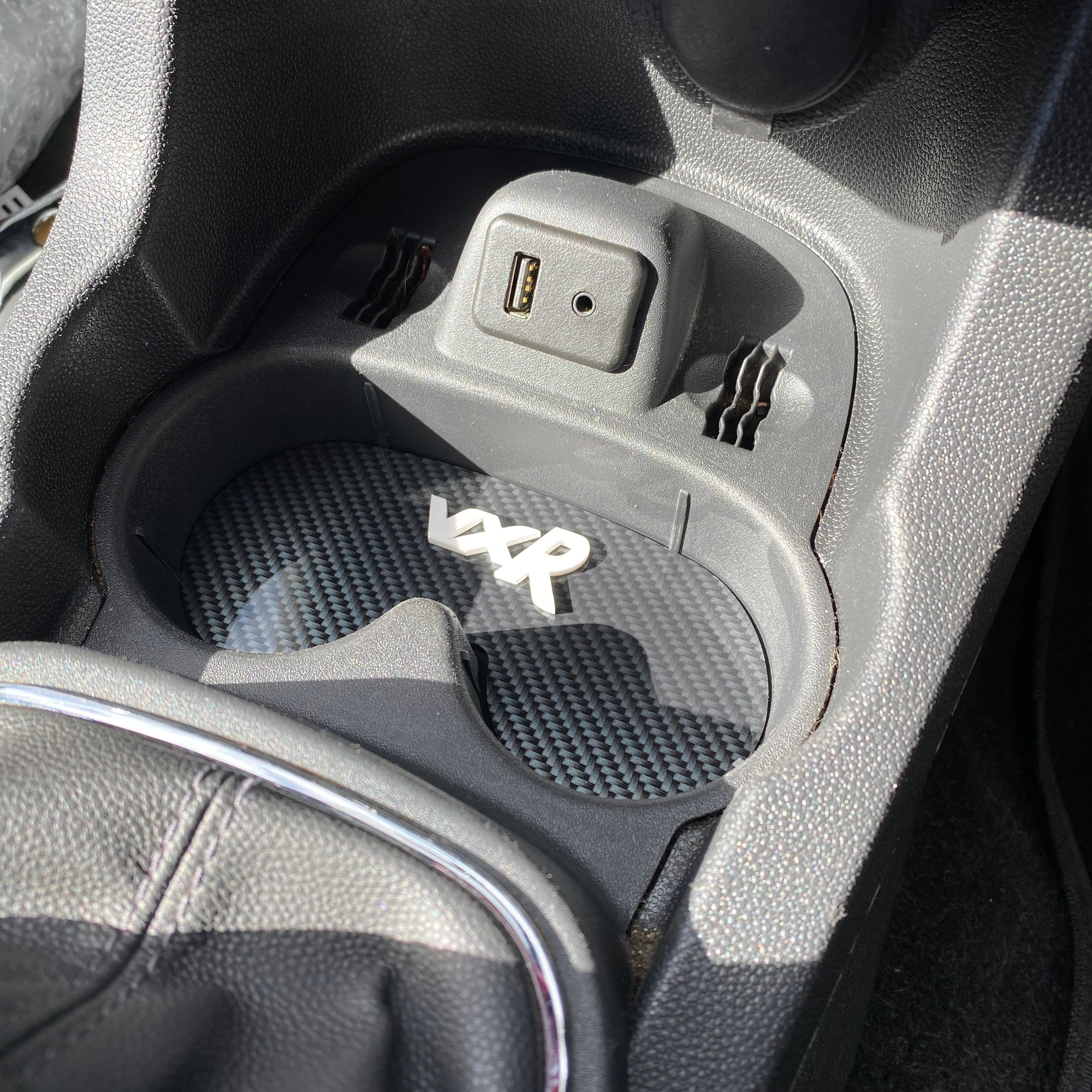 Insert de porte-gobelet pour Vauxhall / Opel Corsa D (y compris VXR)