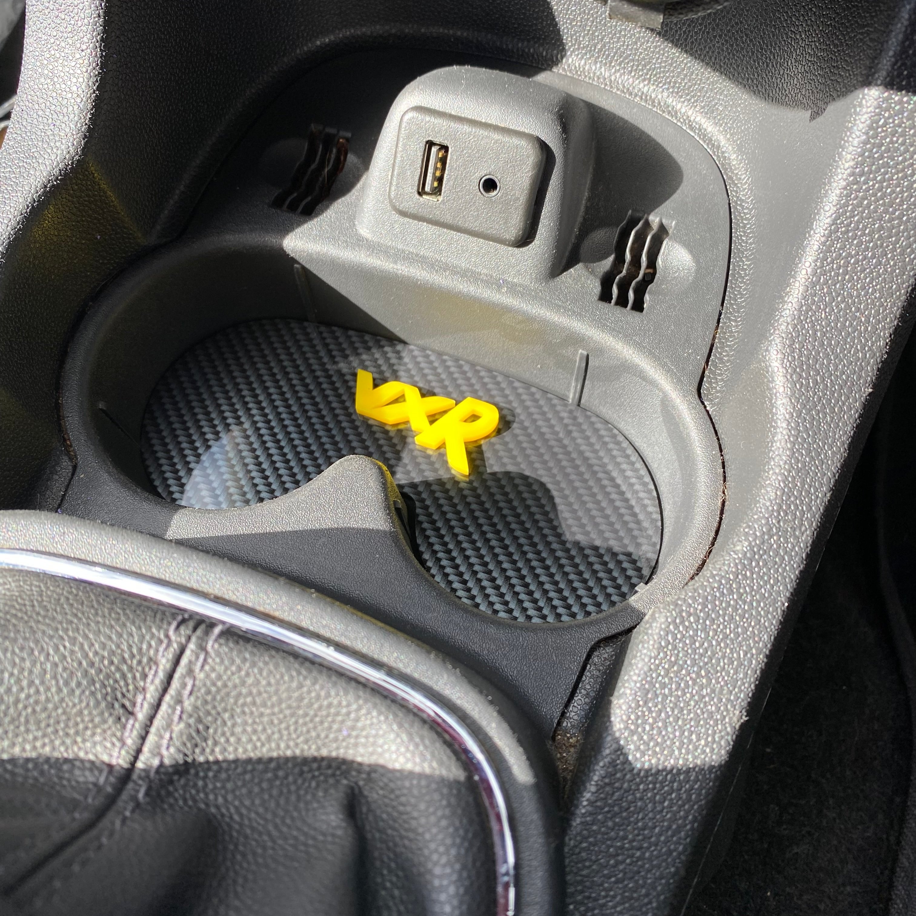 Insert de porte-gobelet pour Vauxhall / Opel Corsa D (y compris VXR)