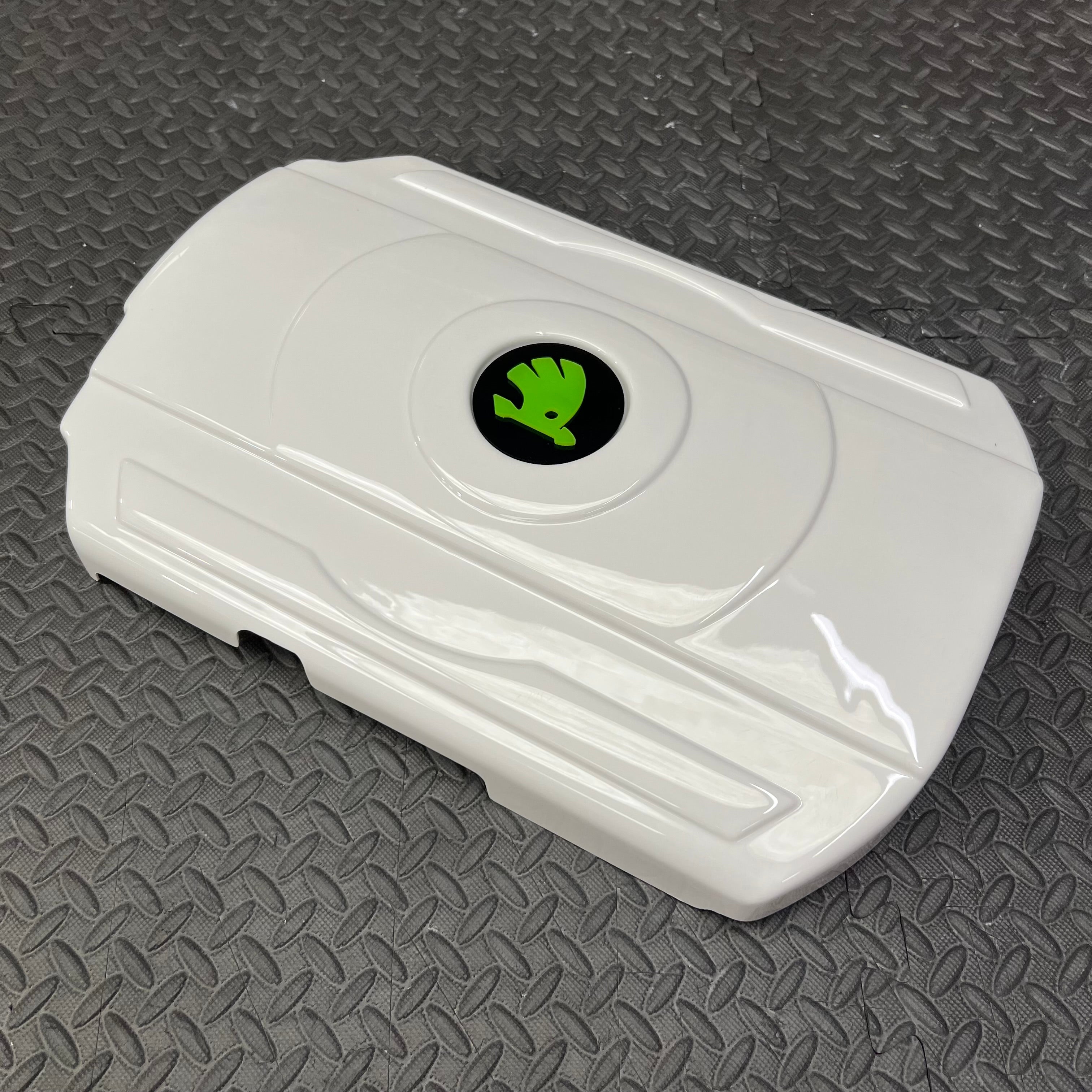 Proform-Motorabdeckung – Mk3 Skoda Octavia VRS (Kunststoffoberflächen)