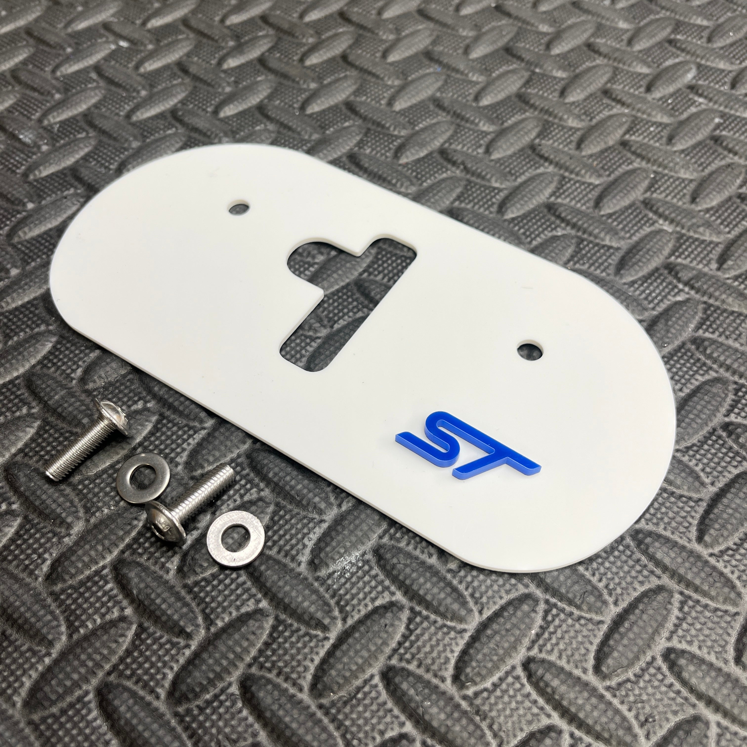 Proform Upper Bonnet Catch Plate - Mk7.5 Fiesta