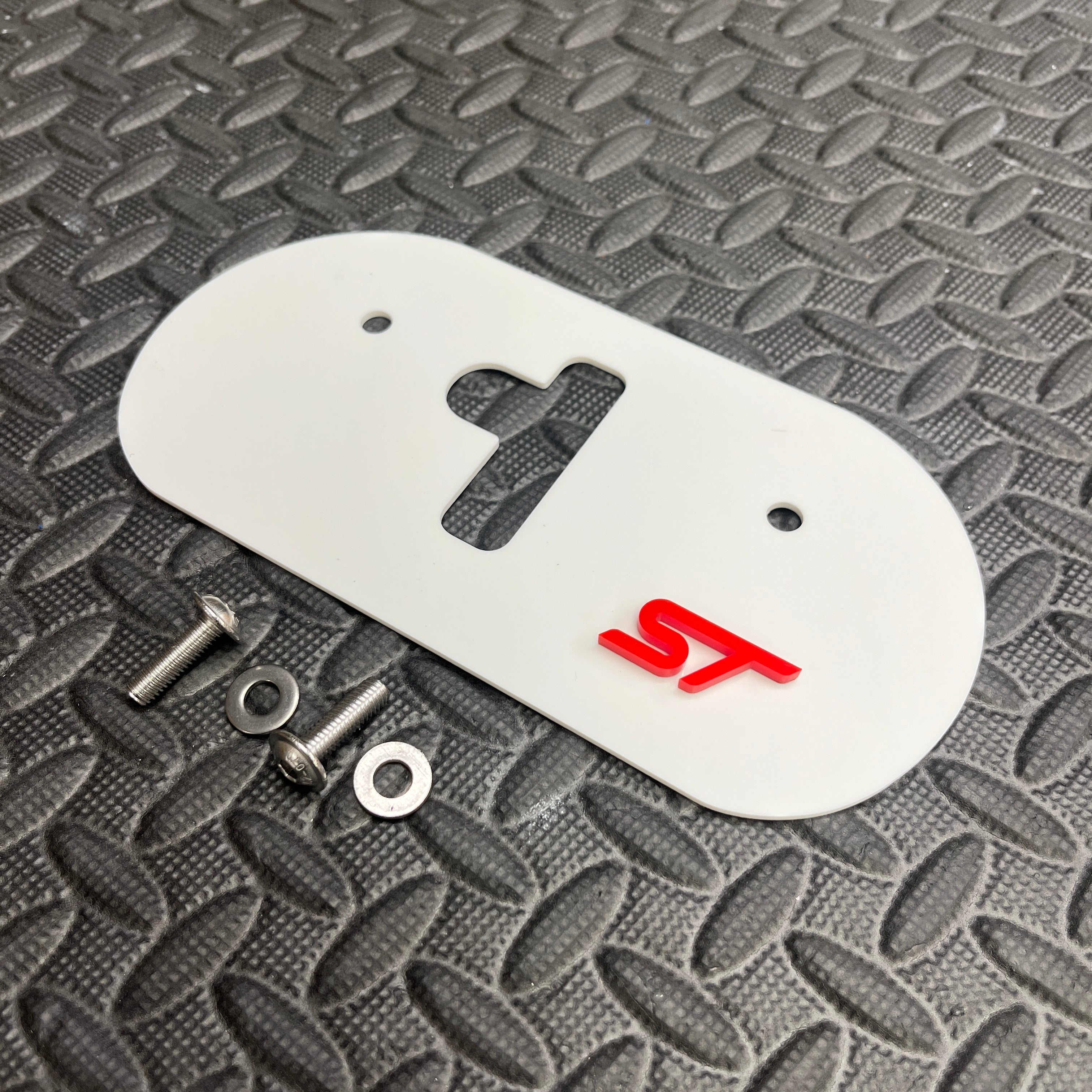 Proform Upper Bonnet Catch Plate - Mk7.5 Fiesta